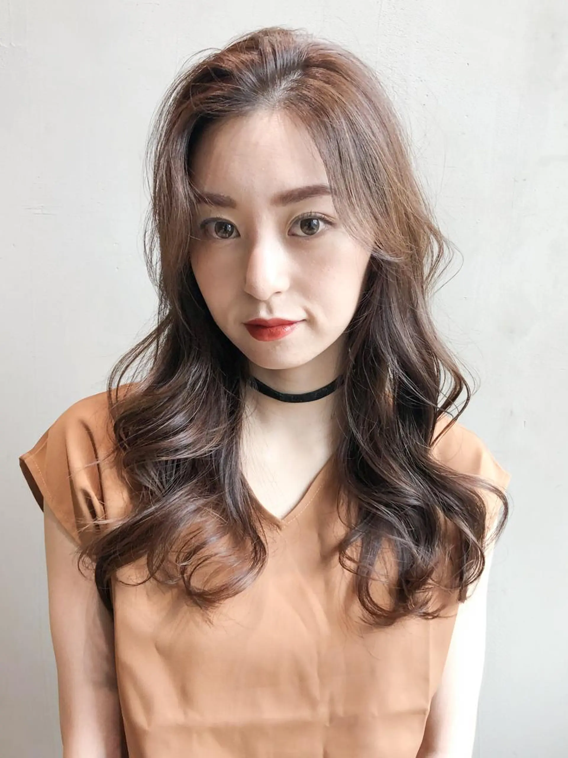 セミロング ITbyALBUM 八王子店のヘアスタイル