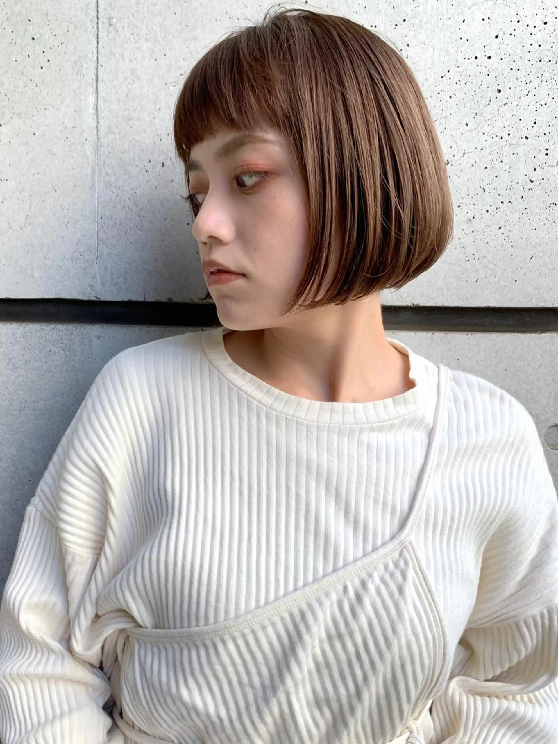 ショート カラー アッシュ ラベンダーカラー ラベンダーアッシュ ボブ 伸ばしかけ 大西 真人🪴のヘアスタイル