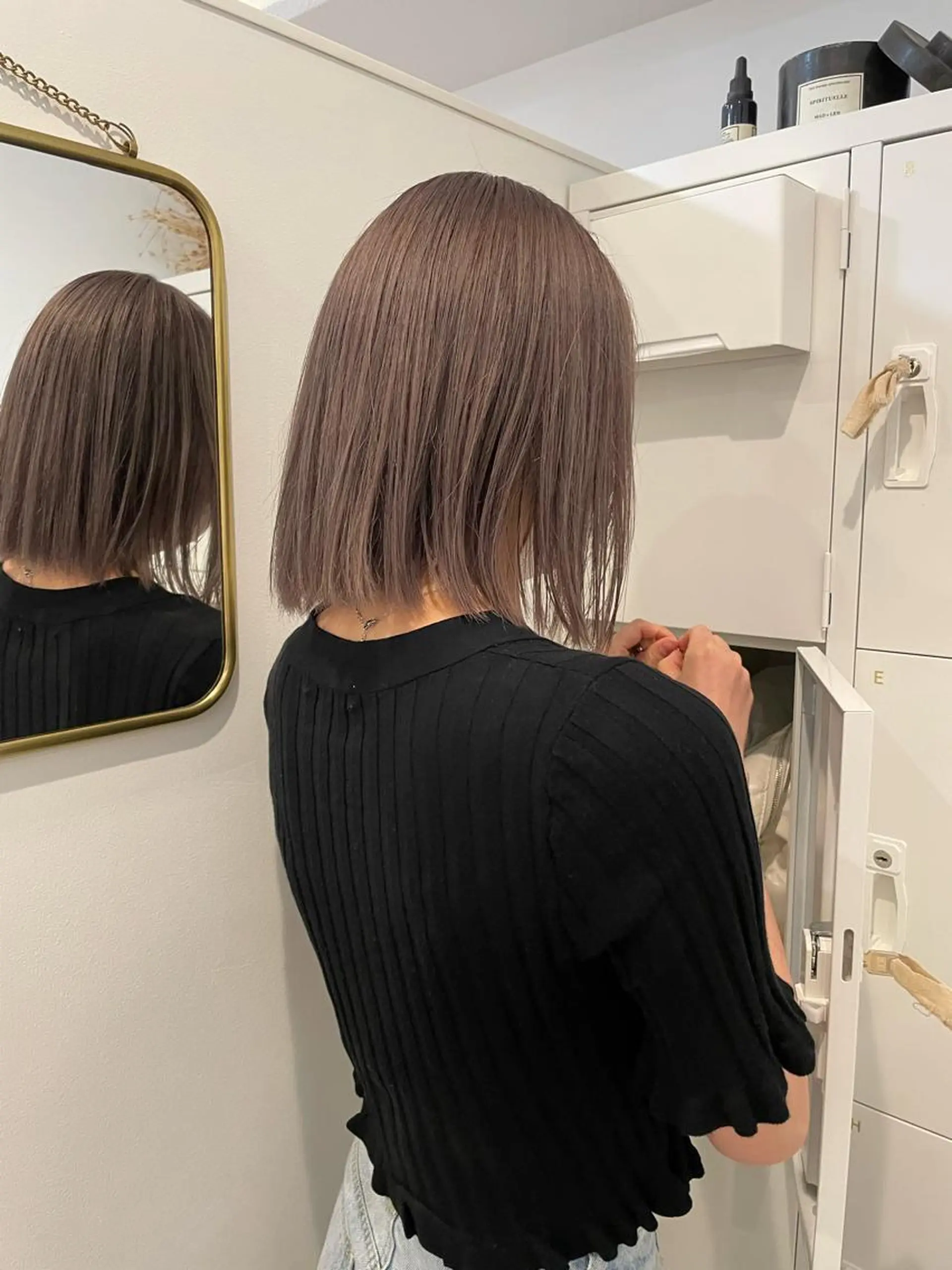 ミディアム ヘアカラー 梅田／ベージュ レイヤー／ヌマタのヘアスタイル