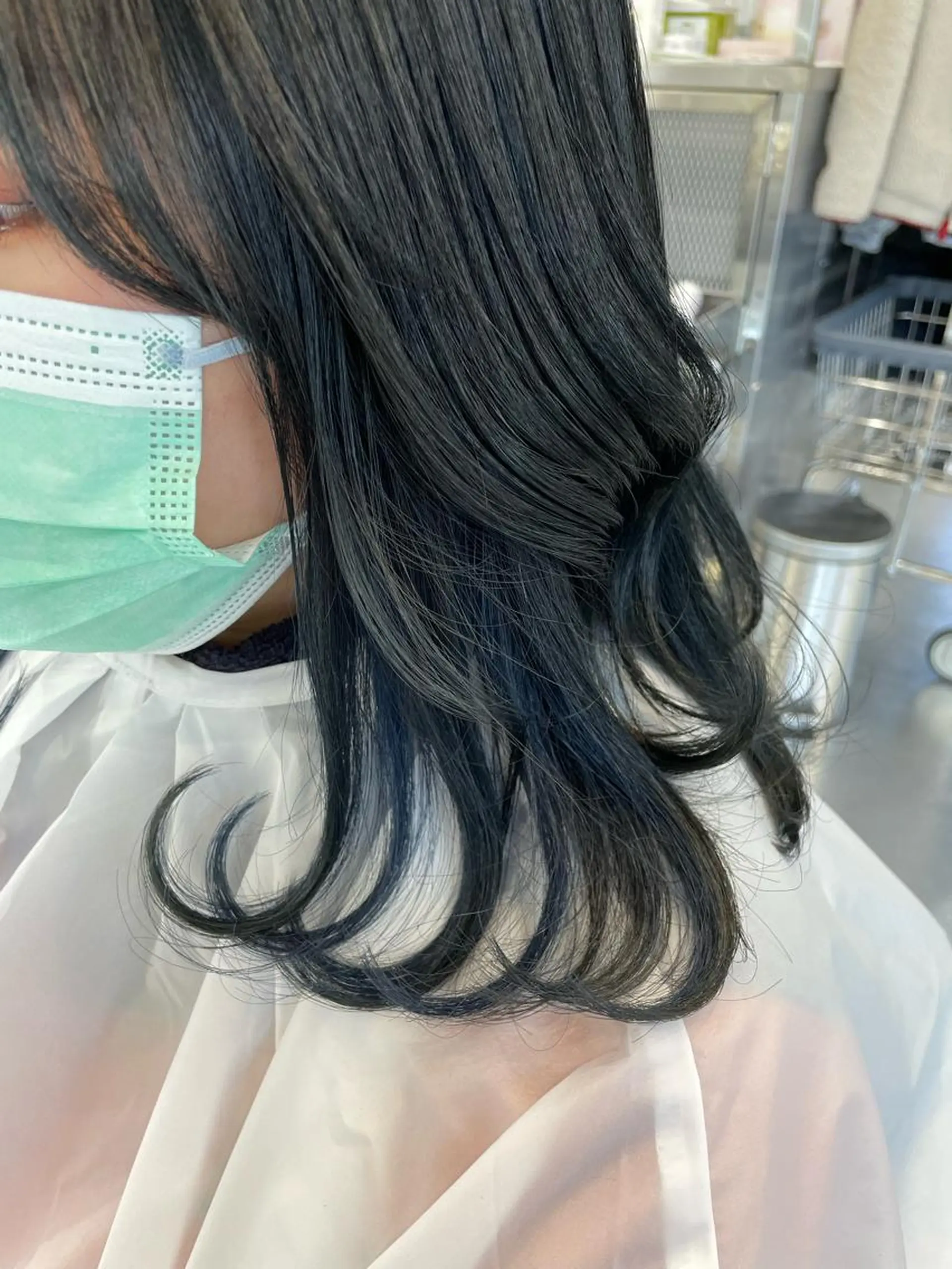 セミロング カラー ヘアアレンジ インナーカラー ヘアカラー トリートメント CARAT堺東 Aujua認定サロンのヘアスタイル