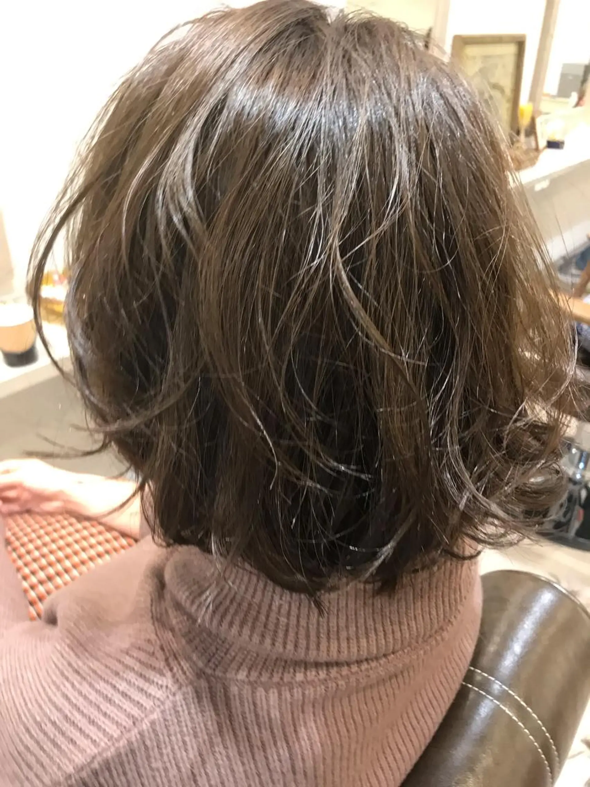 ショート カラー ベージュカラー カット ヘアカラー トリートメント ショート／透明感 カラー加治竜汰💡のヘアスタイル