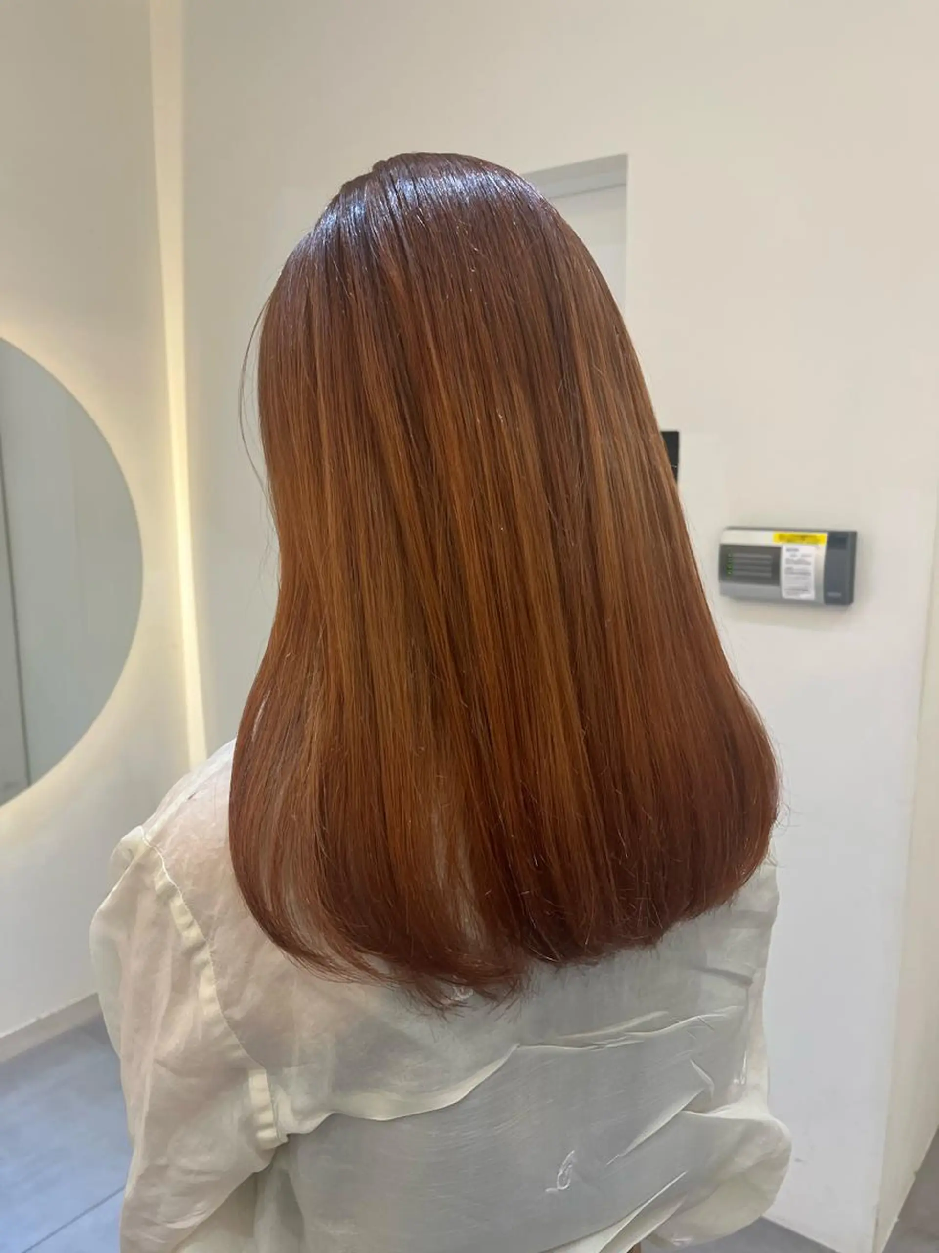 ロング カラー レイヤーカット 新宿🤍Maiのヘアスタイル