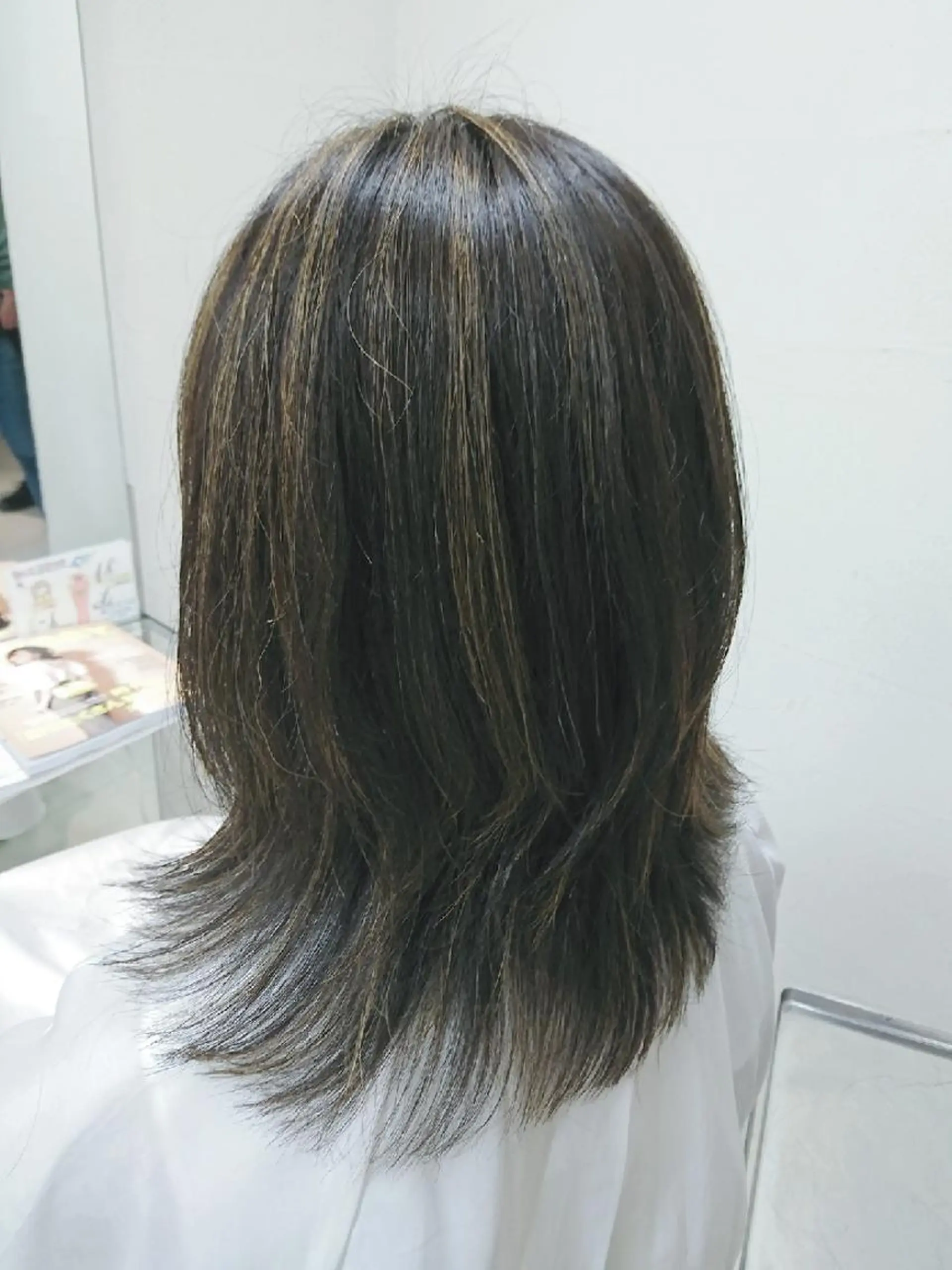 カラー セミロング nagane sayakaのヘアスタイル