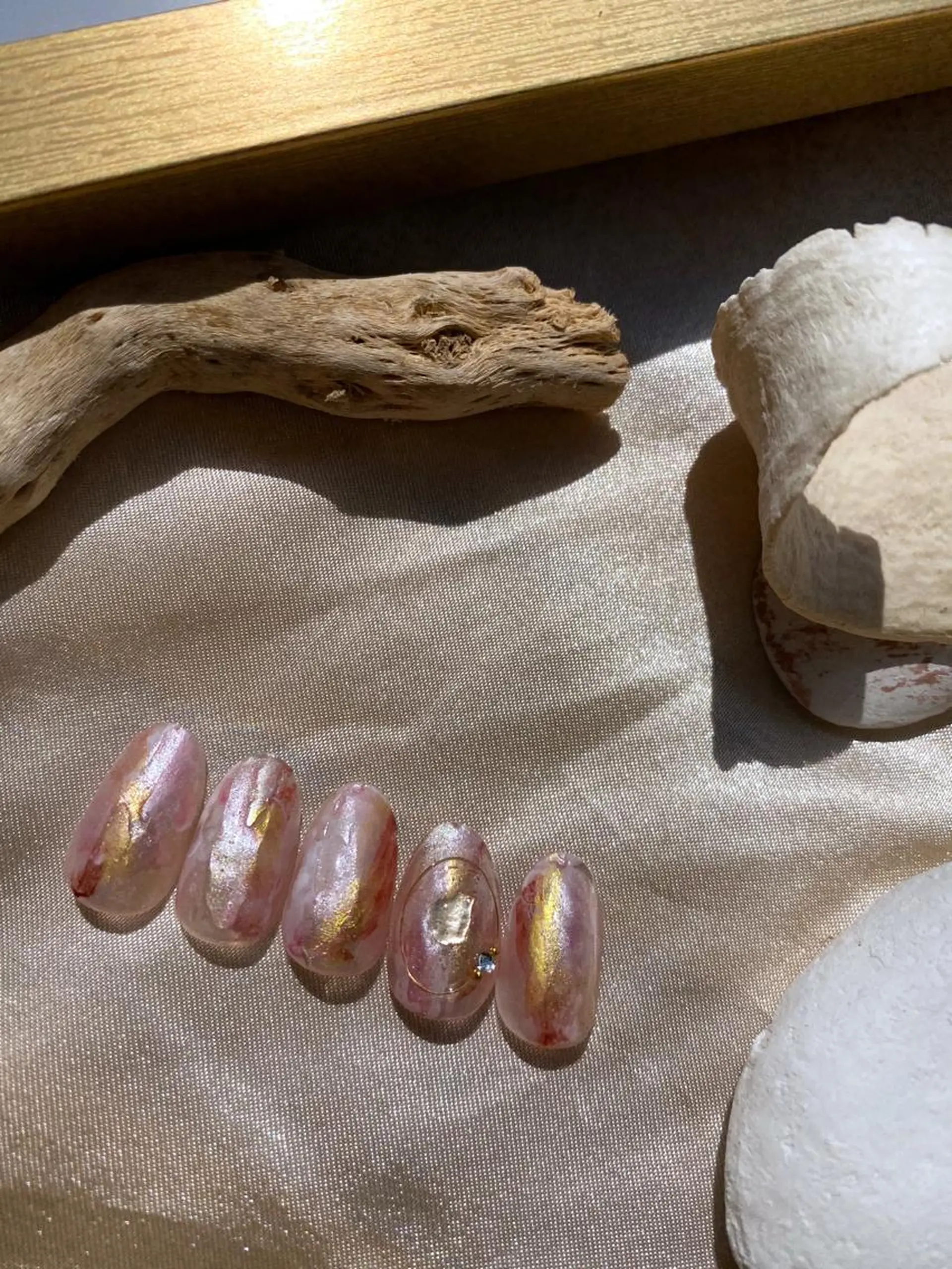 ネイル アートネイル ハンドネイル 🌿Charme🌿 MAIのネイルデザイン