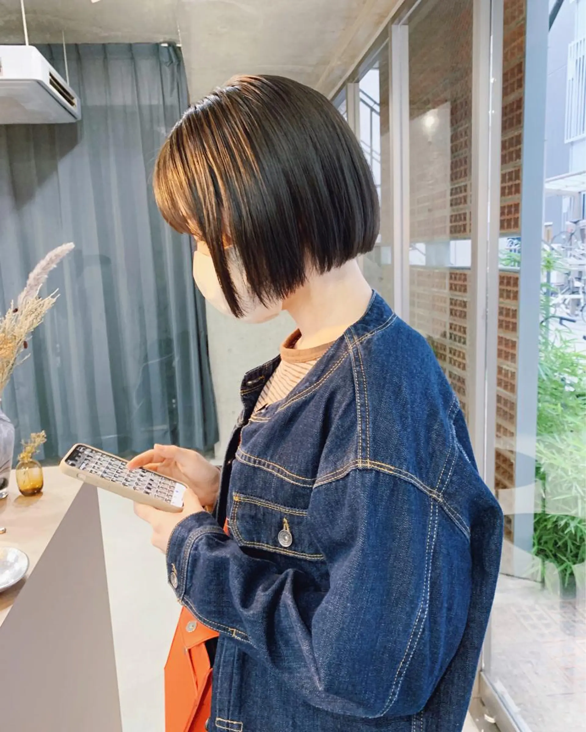 ショート カラー ボブパーマコテ巻き風 パーマNo1深江秀平のヘアスタイル