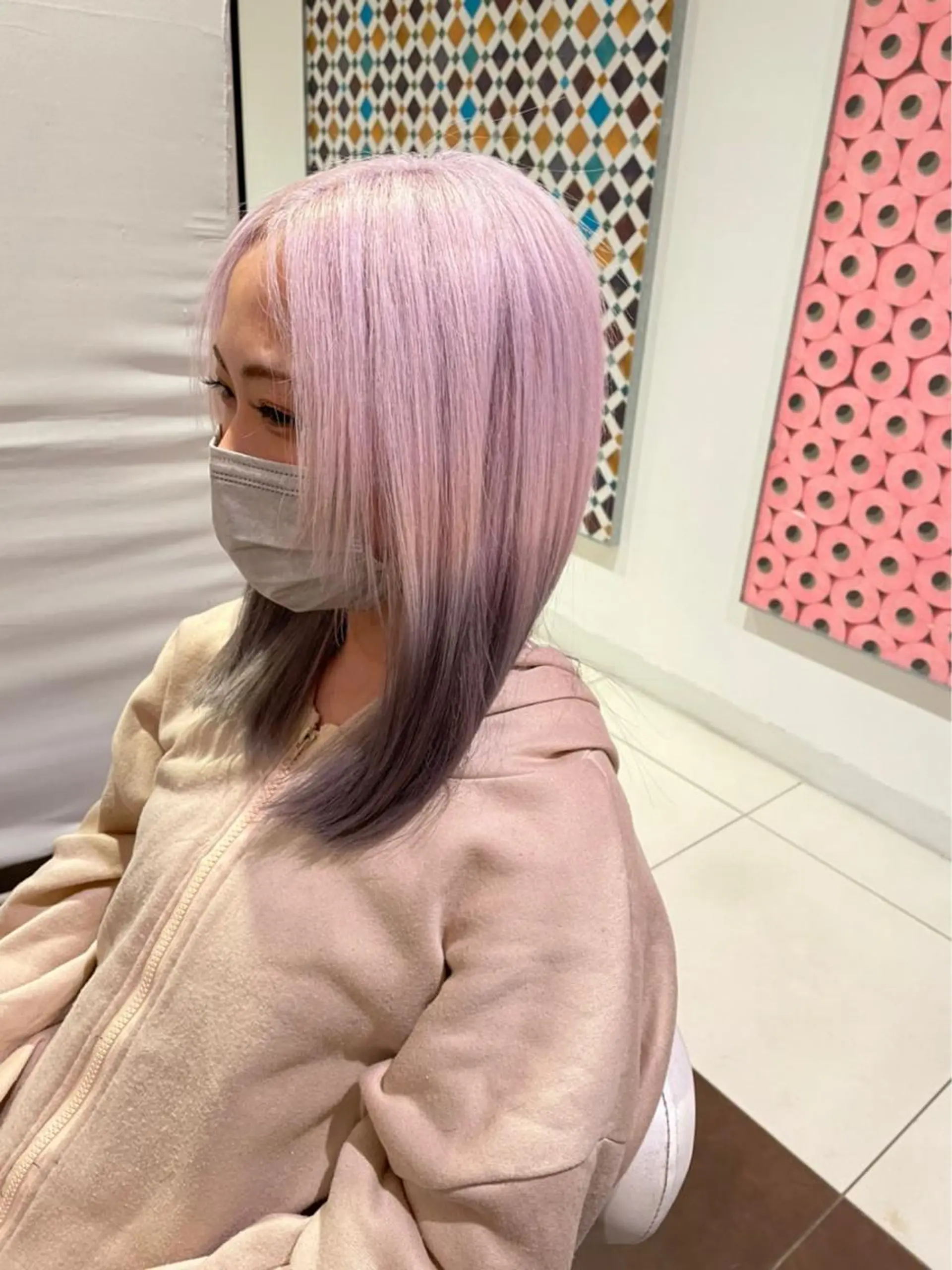 セミロング カラー ヘアカラー 村舘 美月のヘアスタイル