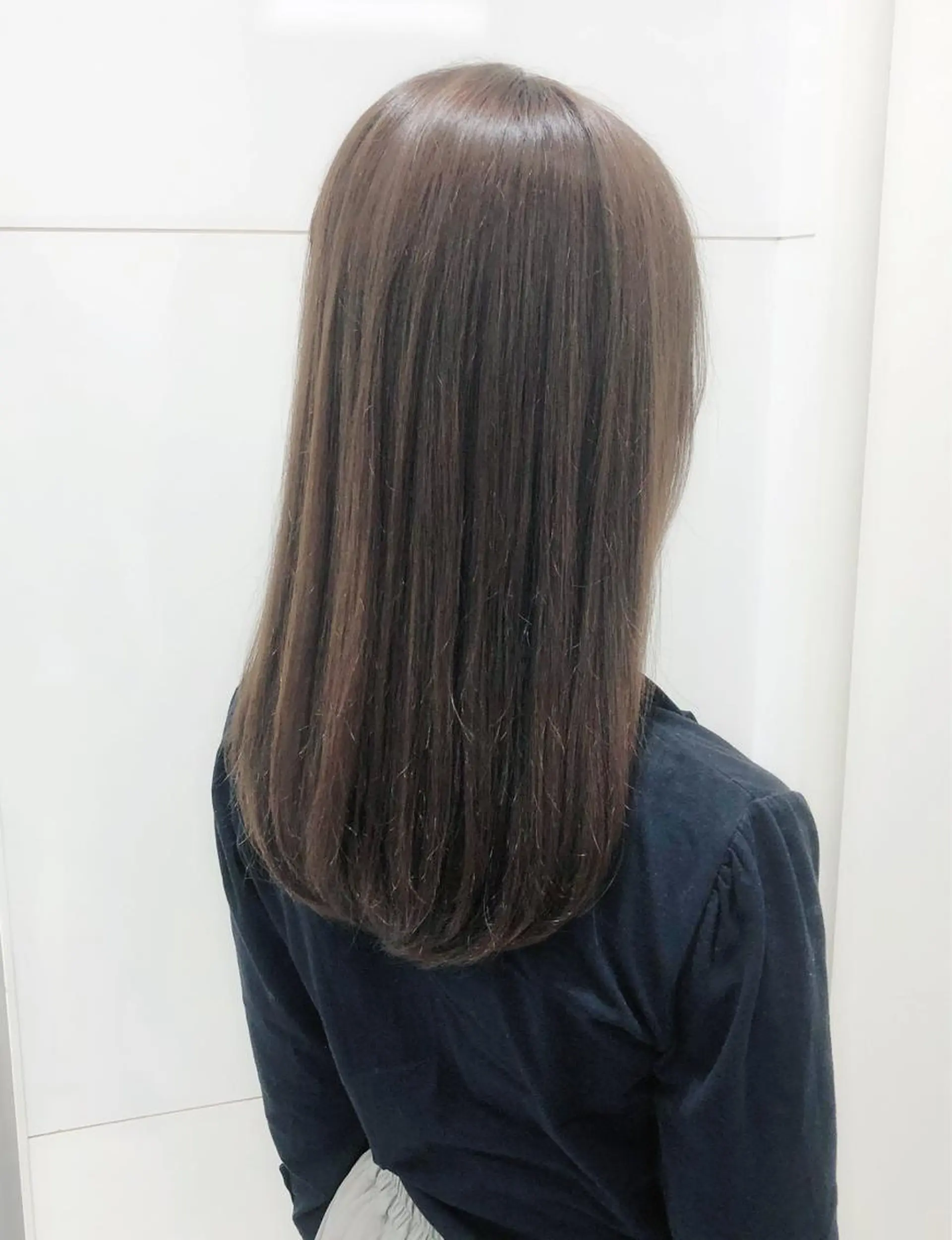 セミロング パーマ セミロングパーマ ストレートパーマ nex the salon vlow所属・趙 英来のヘアスタイル