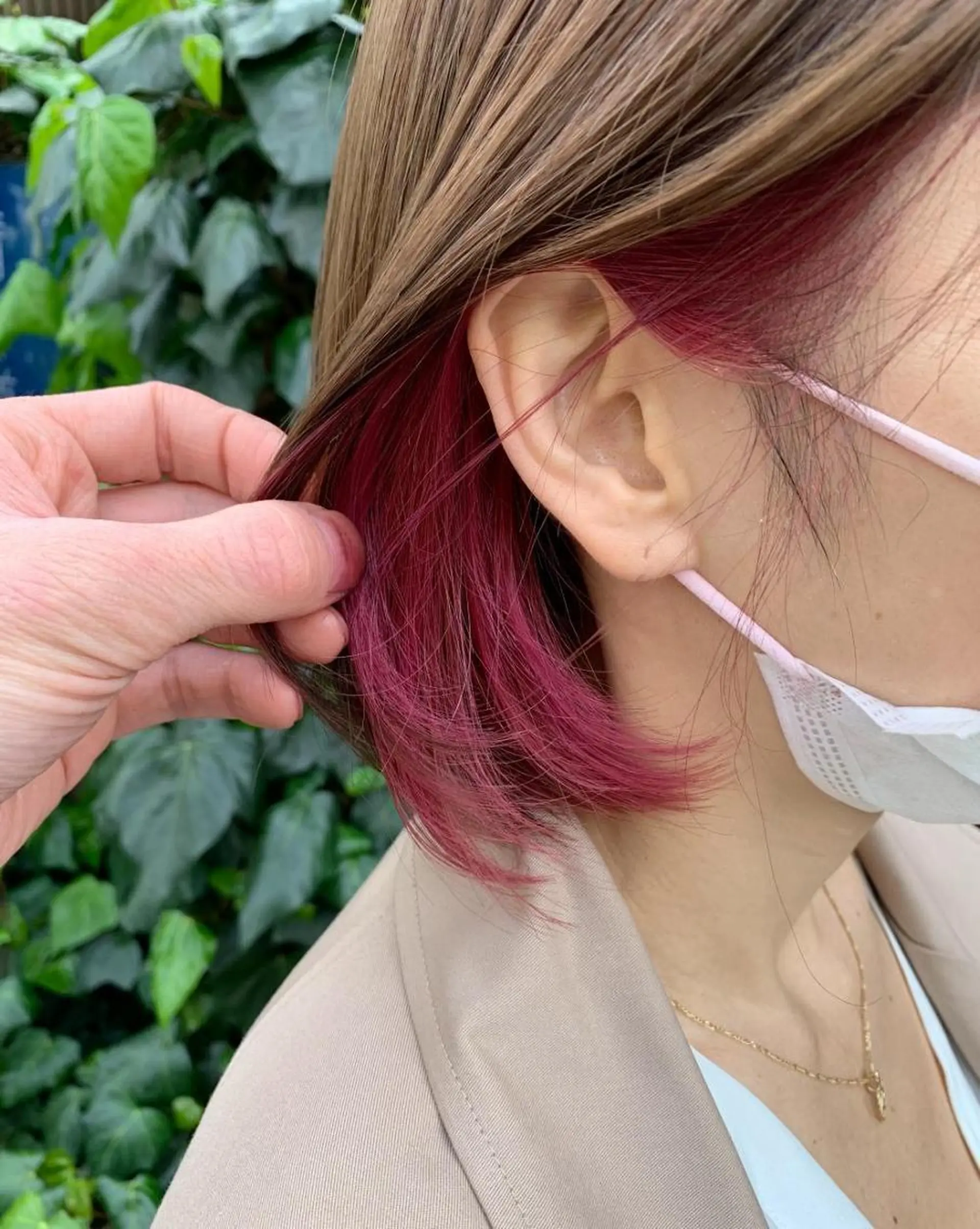 カラー ショート ブリーチ インナーカラー レッドカラー 🍒矢ヶ崎珠枝 🍒Directorのヘアスタイル