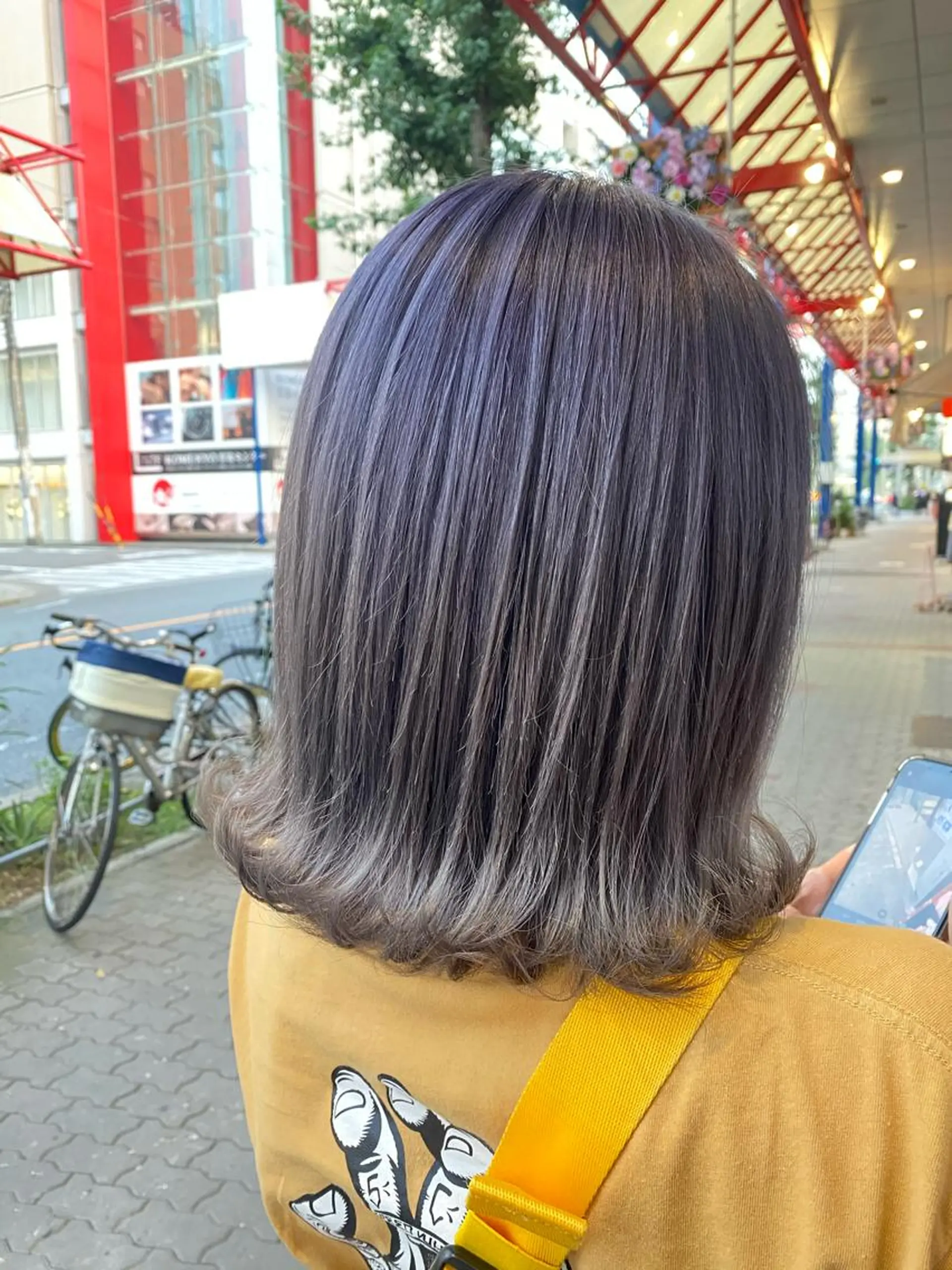 ミディアム ゆぴ☾‪/推しカラー /ハイトーンのヘアスタイル