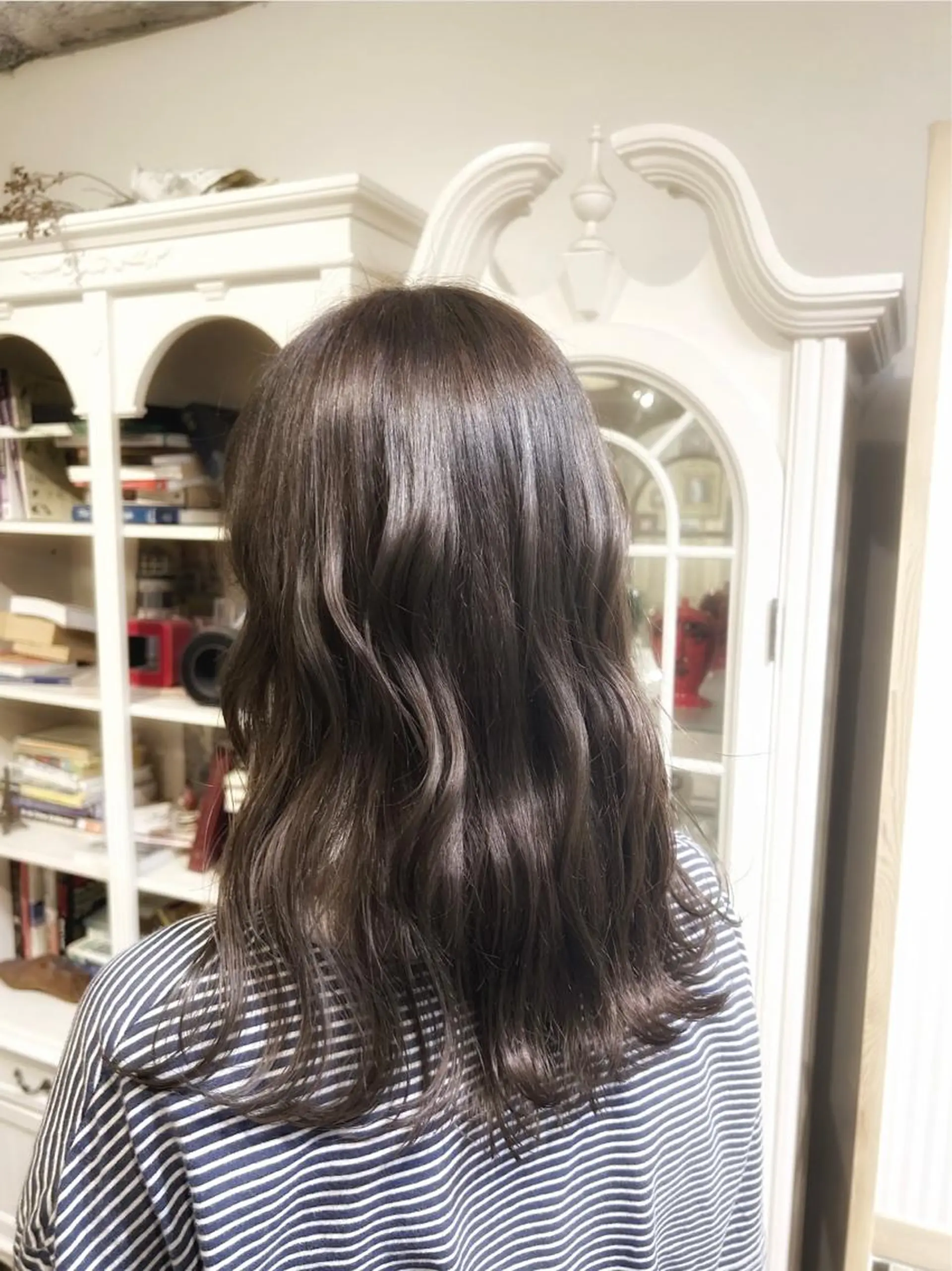 セミロング 韓国風レイヤー/新潟 /小新/愛咲🎀のヘアスタイル