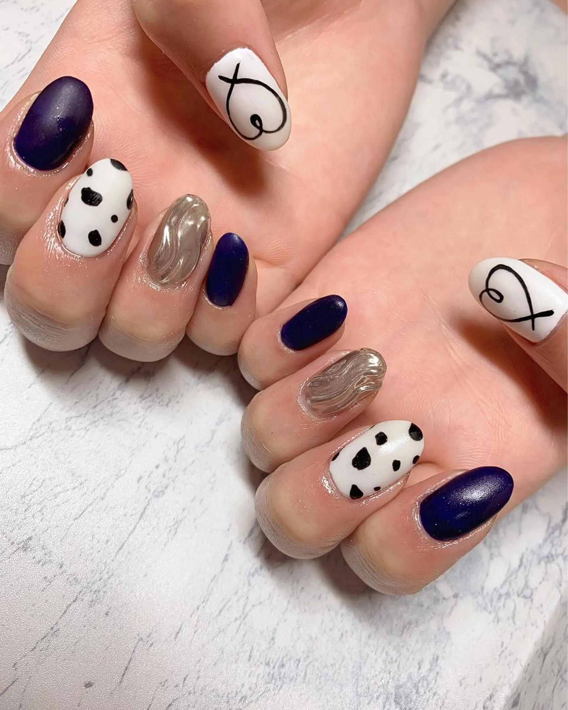 ネイル 菅野 愛花のネイルデザイン