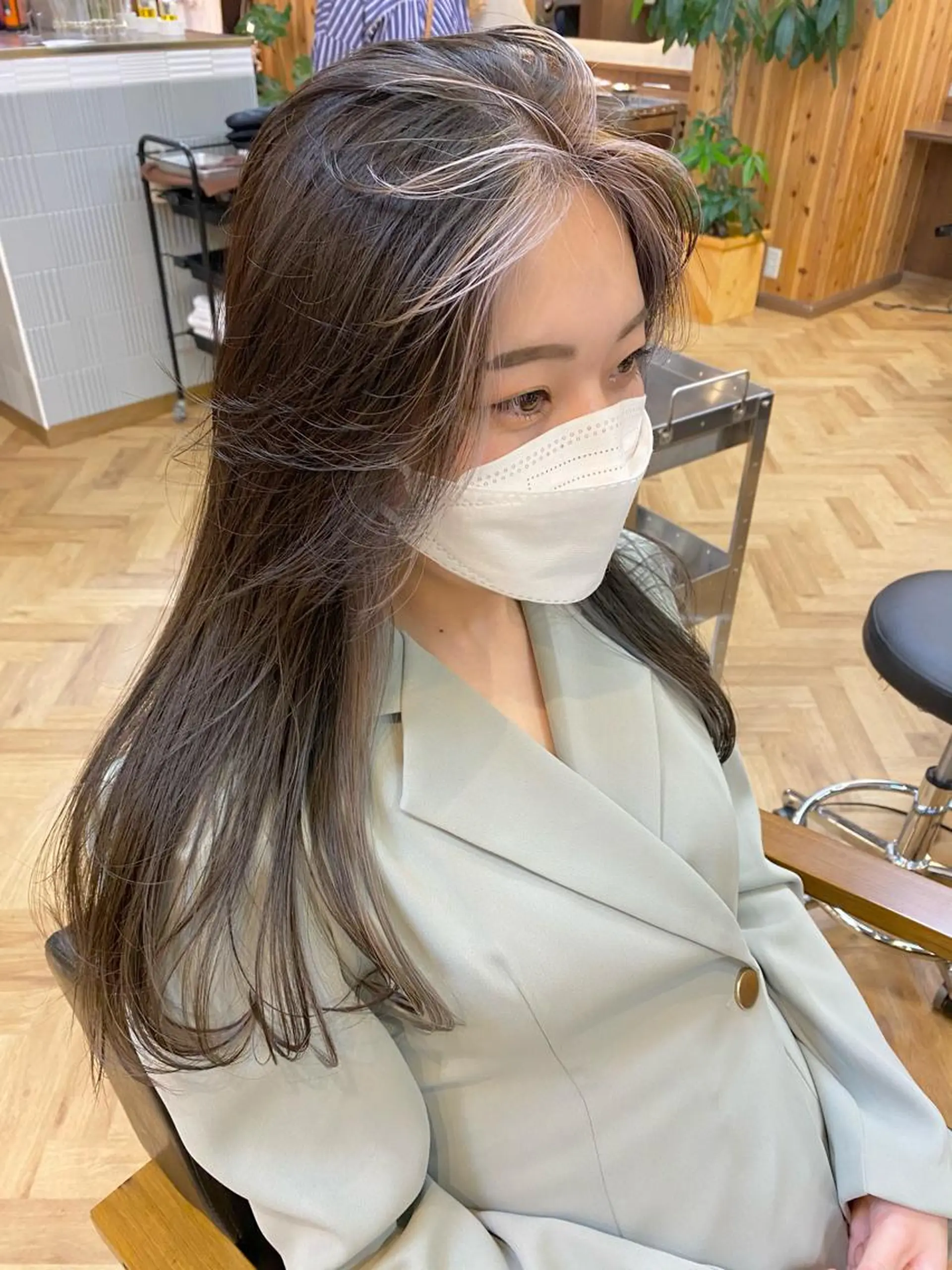 ロング デザインカラー/ボブ ブリーチカラー/ユリのヘアスタイル