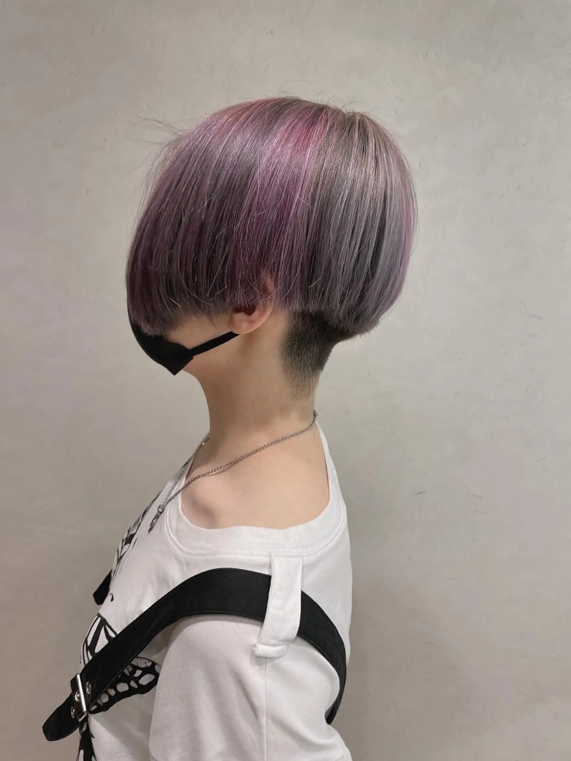 ショート カラー ブリーチ あ あのヘアスタイル