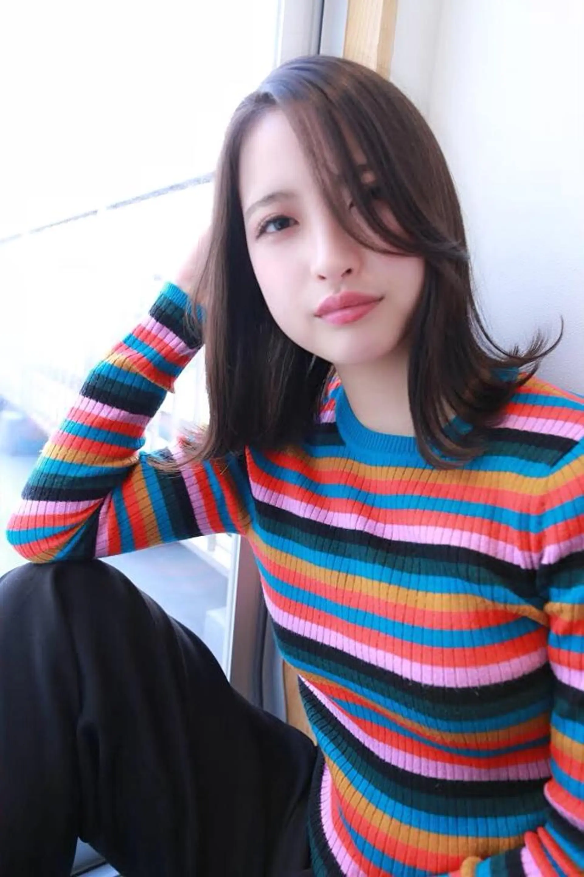 ミディアム カラー 外ハネヘア トップスタイリスト 💙藤原 純のヘアスタイル