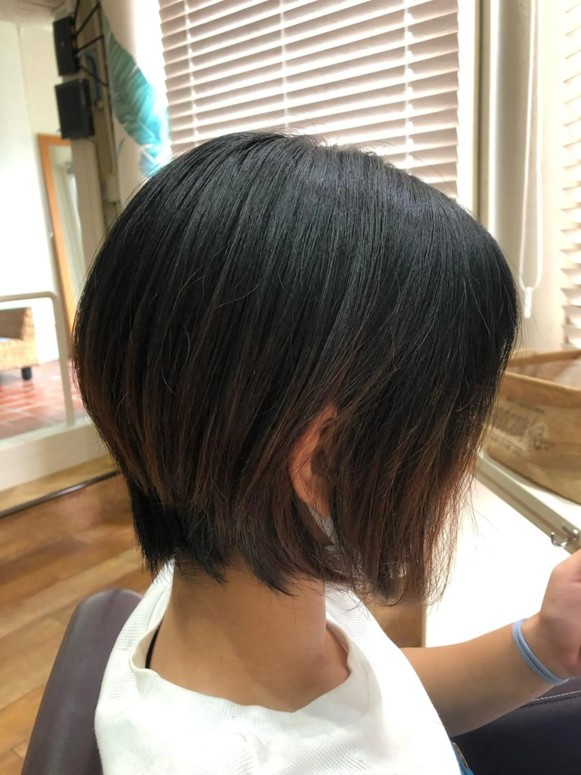 ショート カット 嘉手納美容室 ルアナエヴァのヘアスタイル