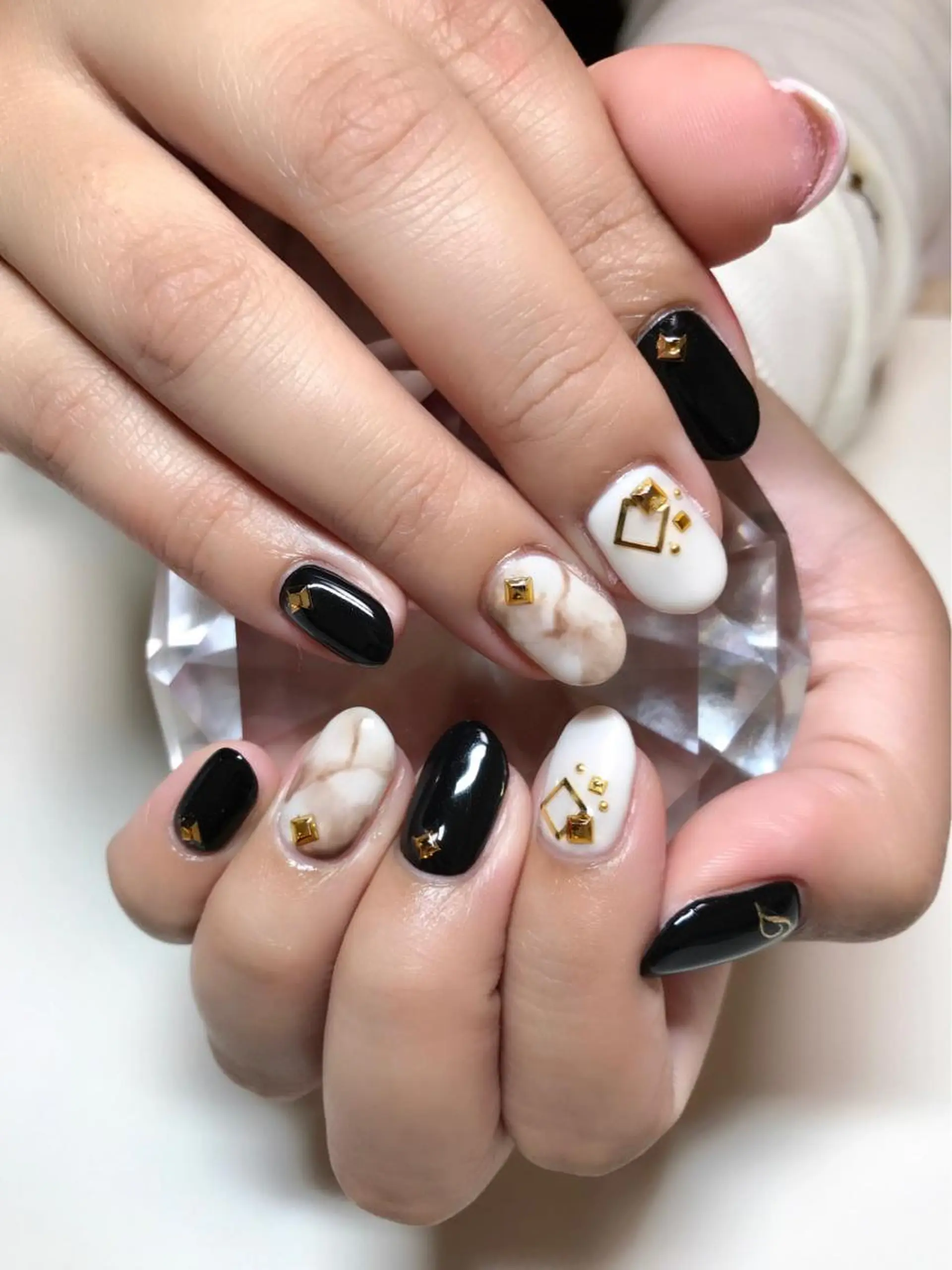 ネイル 持ち込み 'mm  (ミリ) ＭＡＮＡＭＩのネイルデザイン