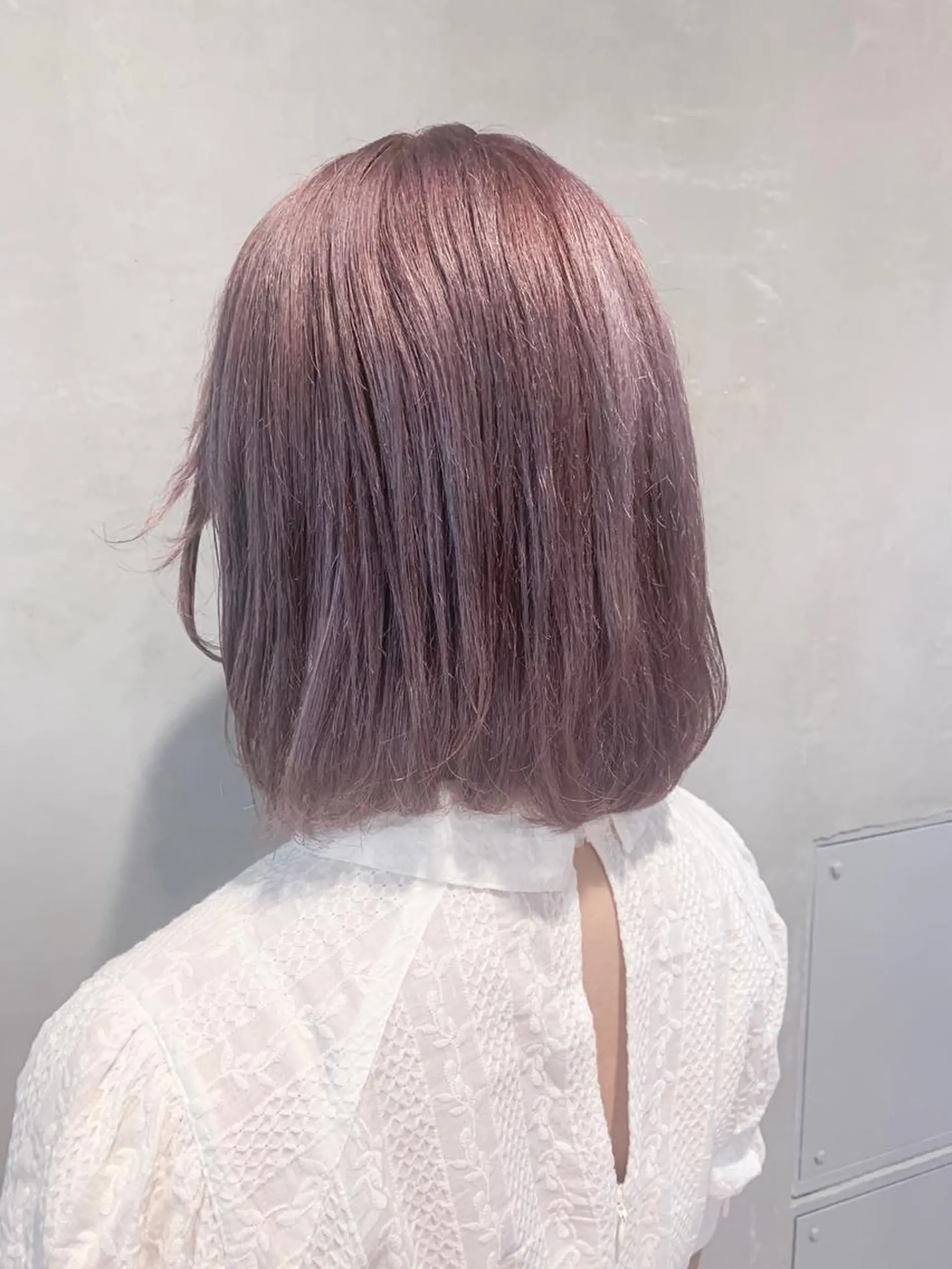 ショート カラー ヘアアレンジ ミニボブ/ブリーチ 🌈MISATOのヘアスタイル