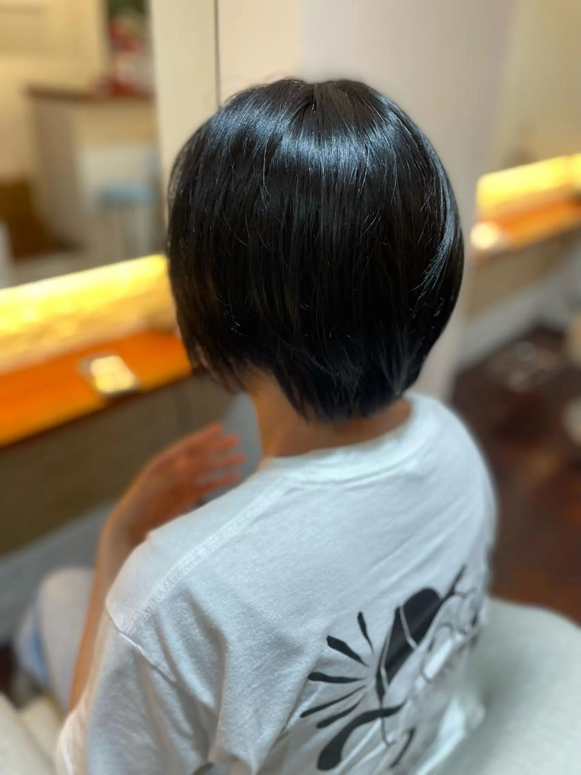 ショート カラー CoCooN Hiromiのヘアスタイル