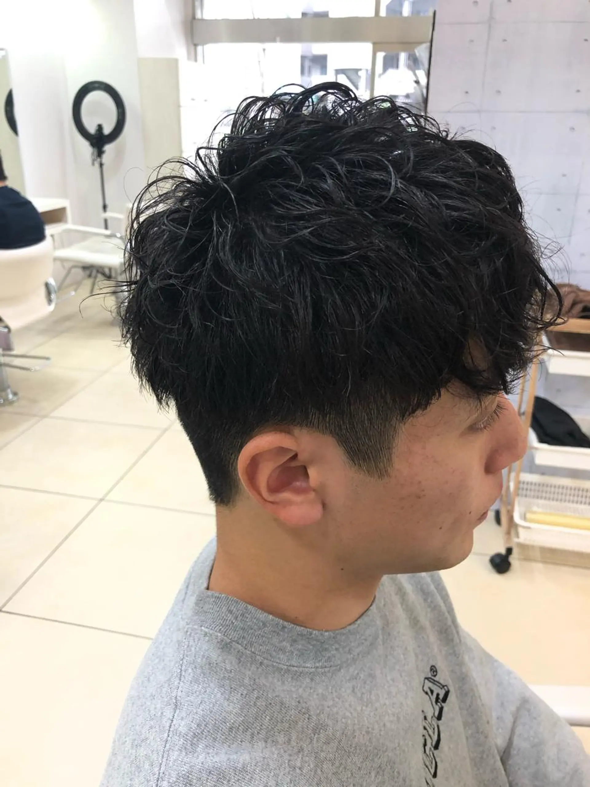 ショート パーマ メンズ 髪質改善× 白髪ぼかし溝江のヘアスタイル