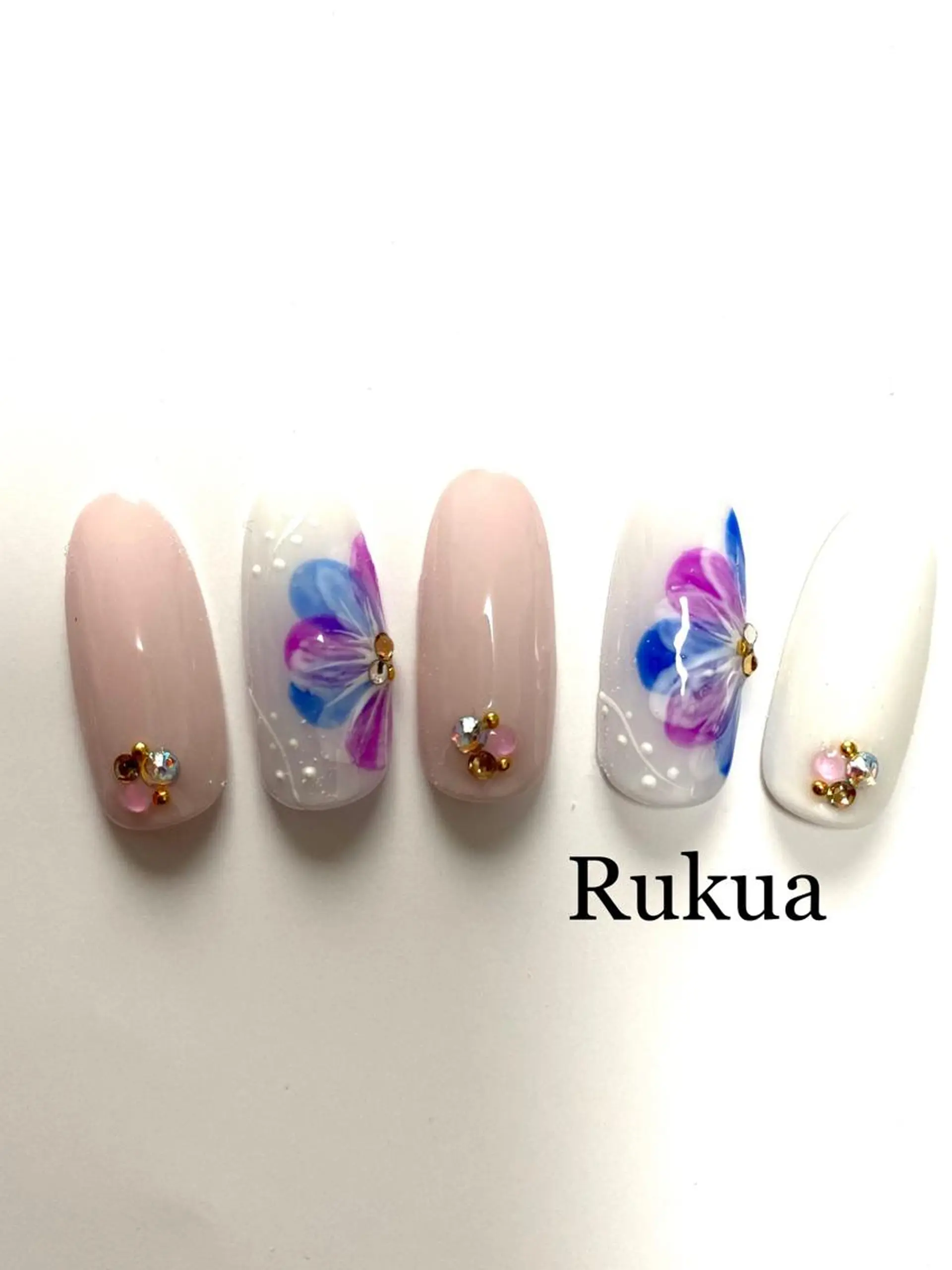 ネイル Rukua Nのマツエク・マツパデザイン