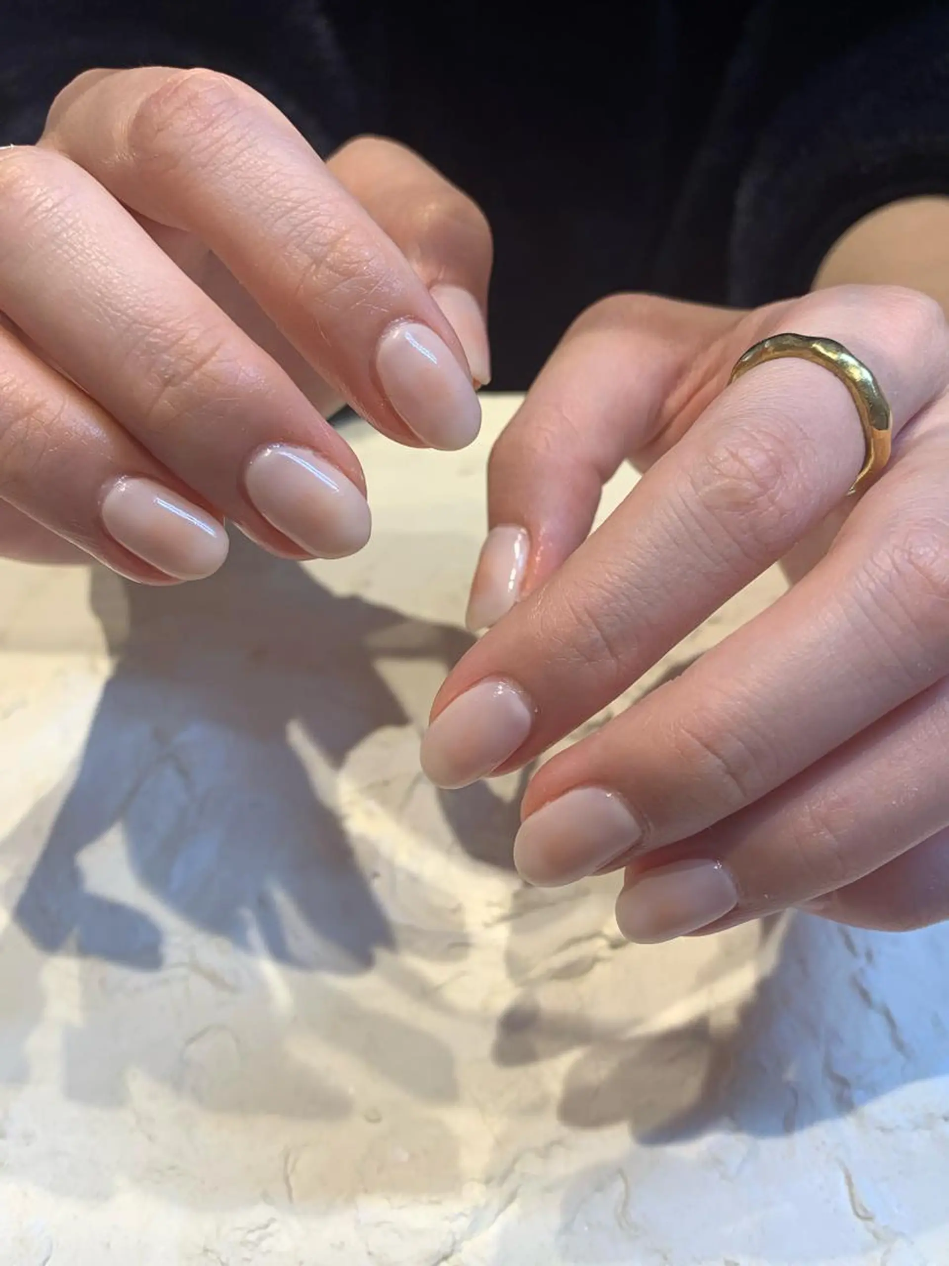 ネイル チークネイル マキノ ユイのネイルデザイン