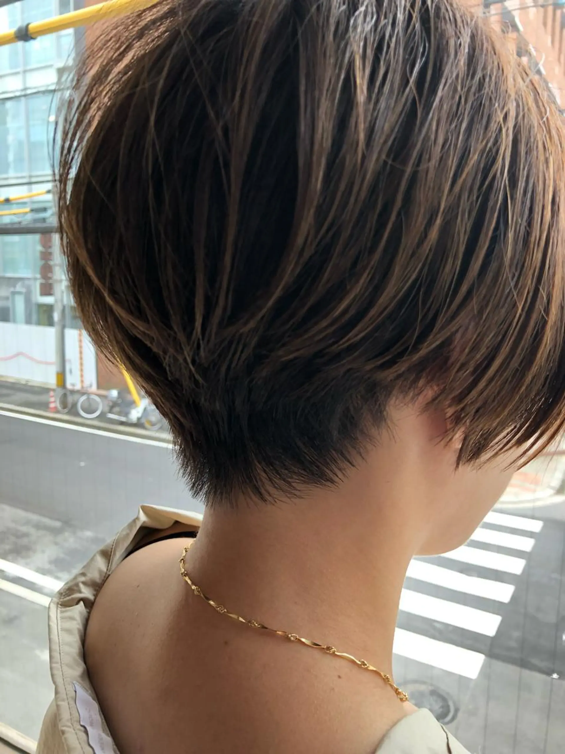 ショート カラー カット ヘアカラー トリートメント 岡本 一平のヘアスタイル