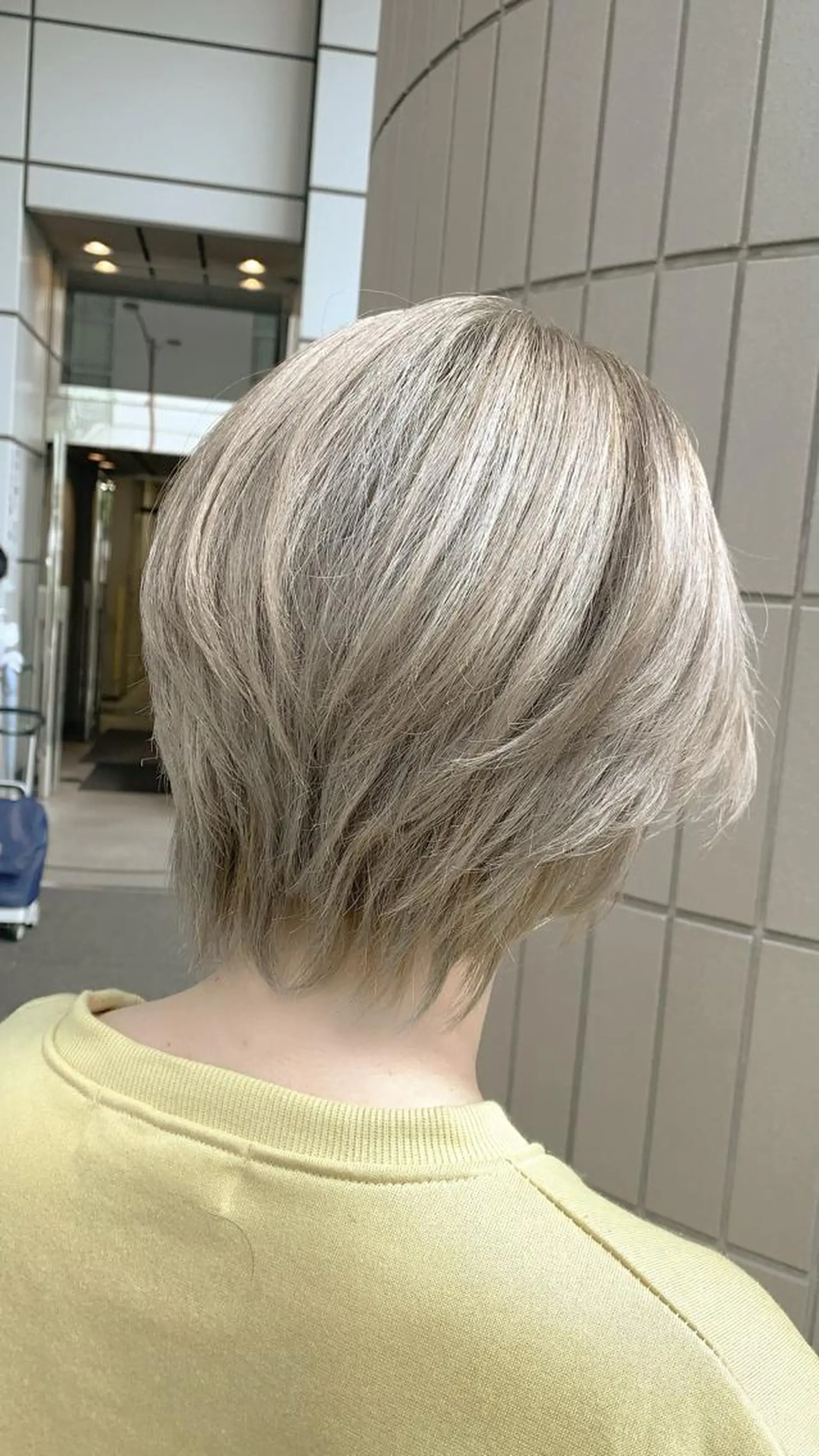 ショート Zina天王寺 CHIAKIのヘアスタイル