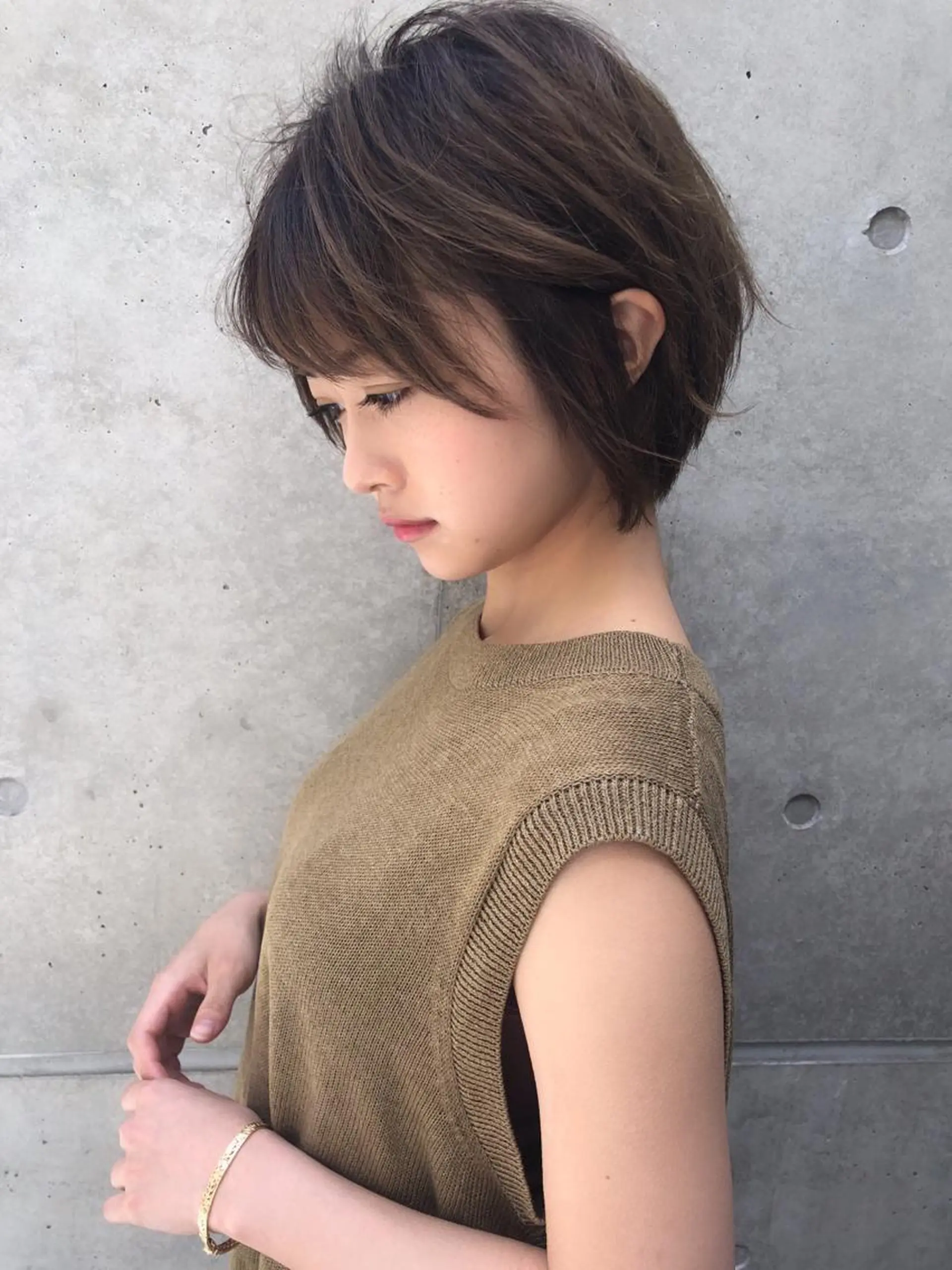 ショート 切りっぱなしボブ ボブ 外国人風カラー ハイライト レイヤーカット ショート職人 美容師【KENTA】のヘアスタイル