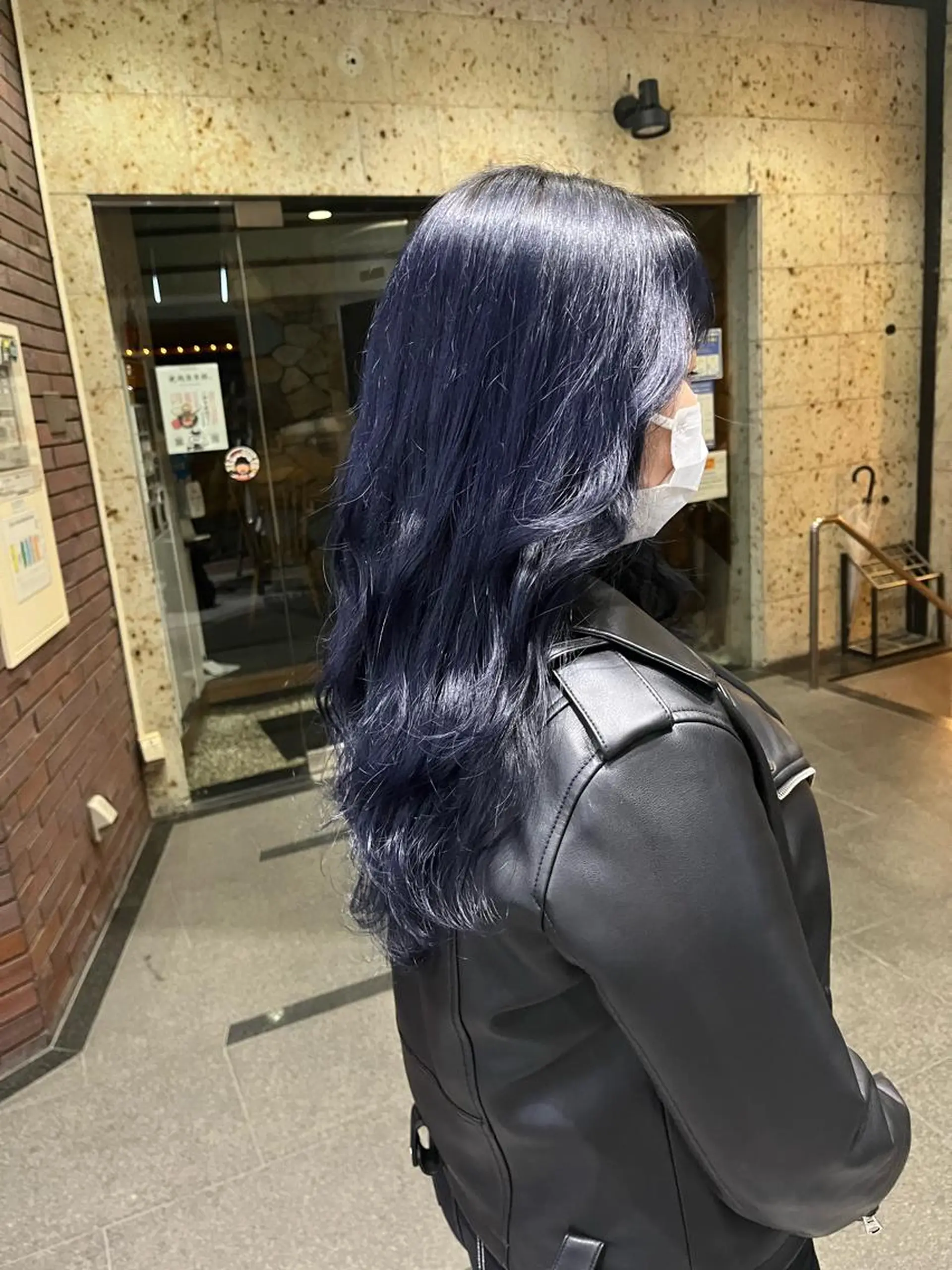 カラー white.梅田 デザインカラー🦄のヘアスタイル