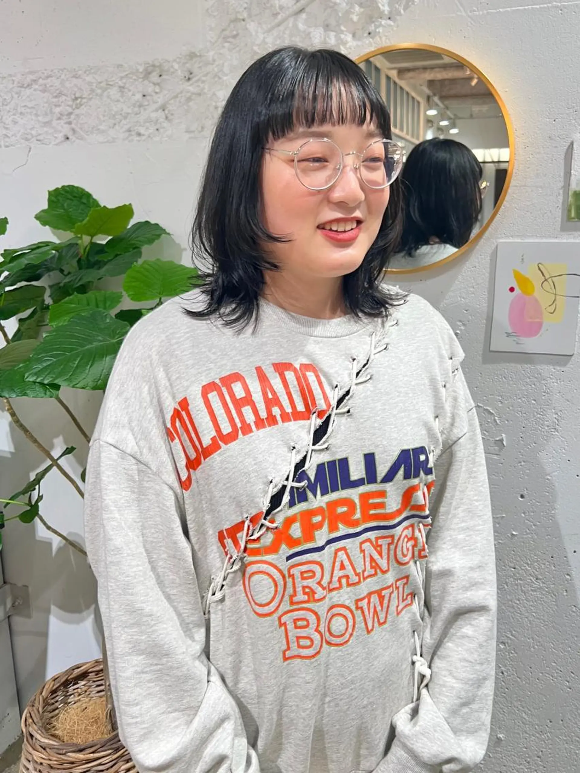 ミディアム カット ヘアカラー トリートメント 石井 菜々のヘアスタイル