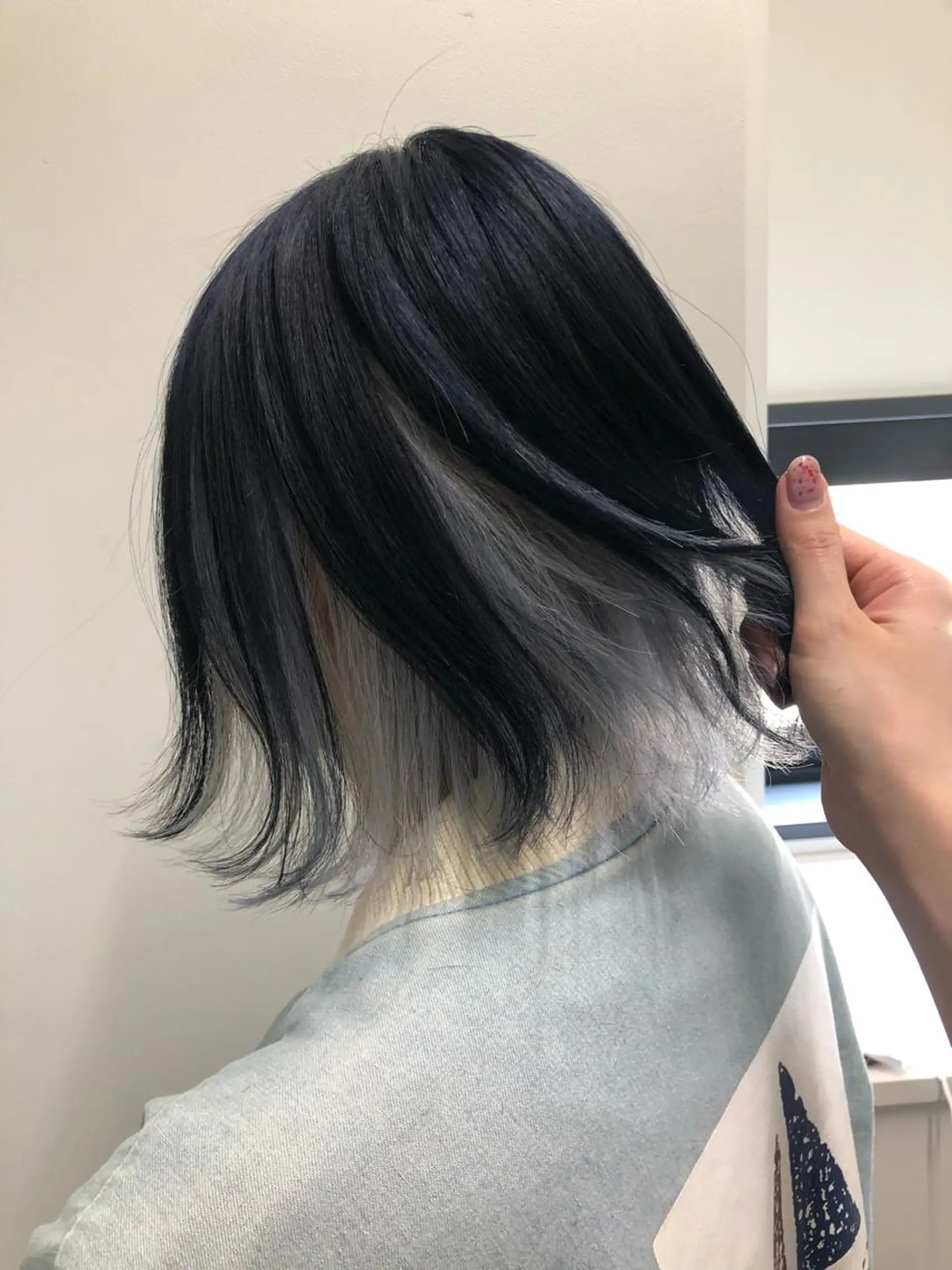 ショート カット ヘアカラー トリートメント 🪄🫧ハイトーン/ 乙津茜🐰L'wisのヘアスタイル