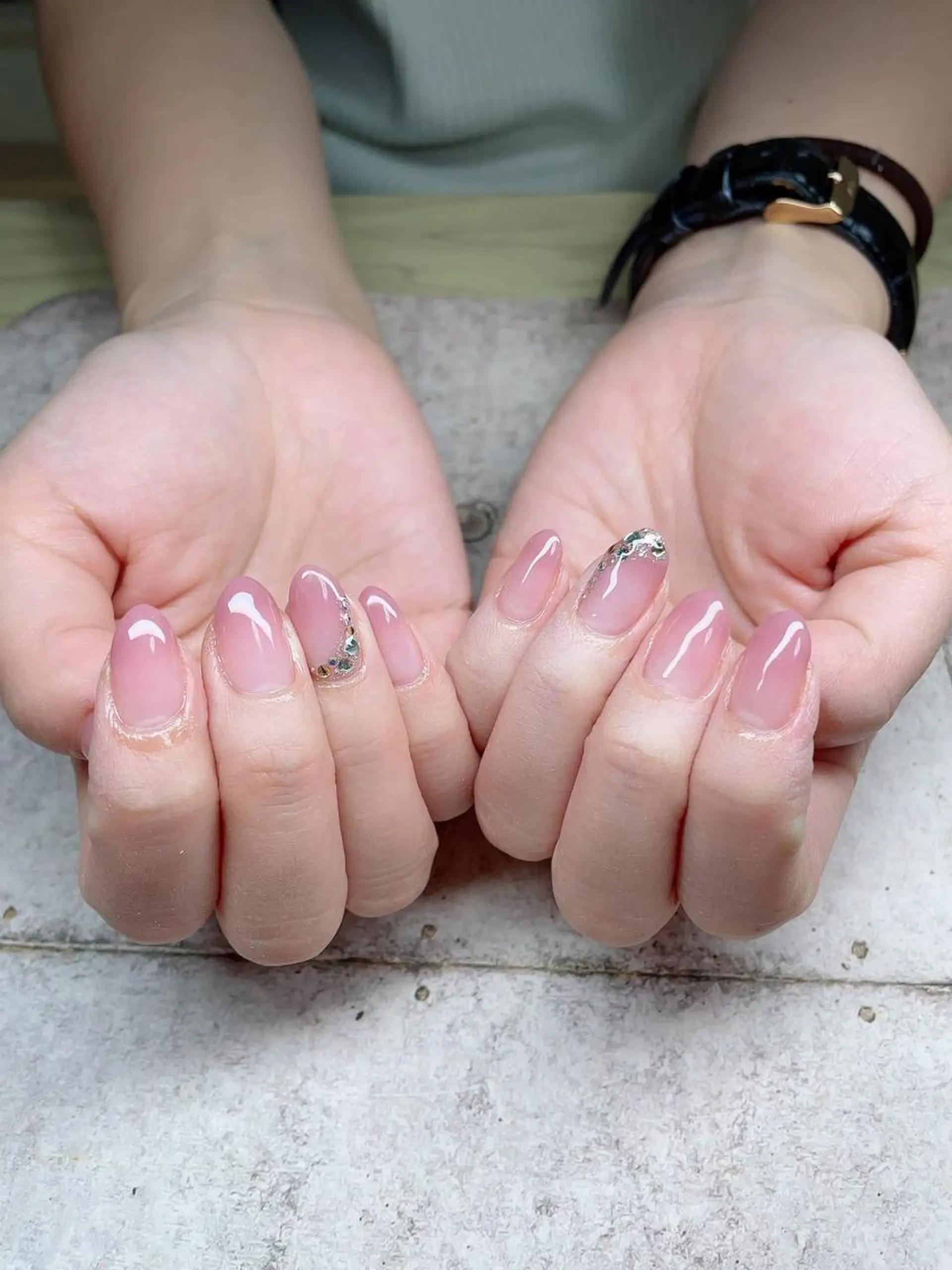 ショート カラー ネイル ストーンネイル ハンドネイル Nail_by N1のネイルデザイン