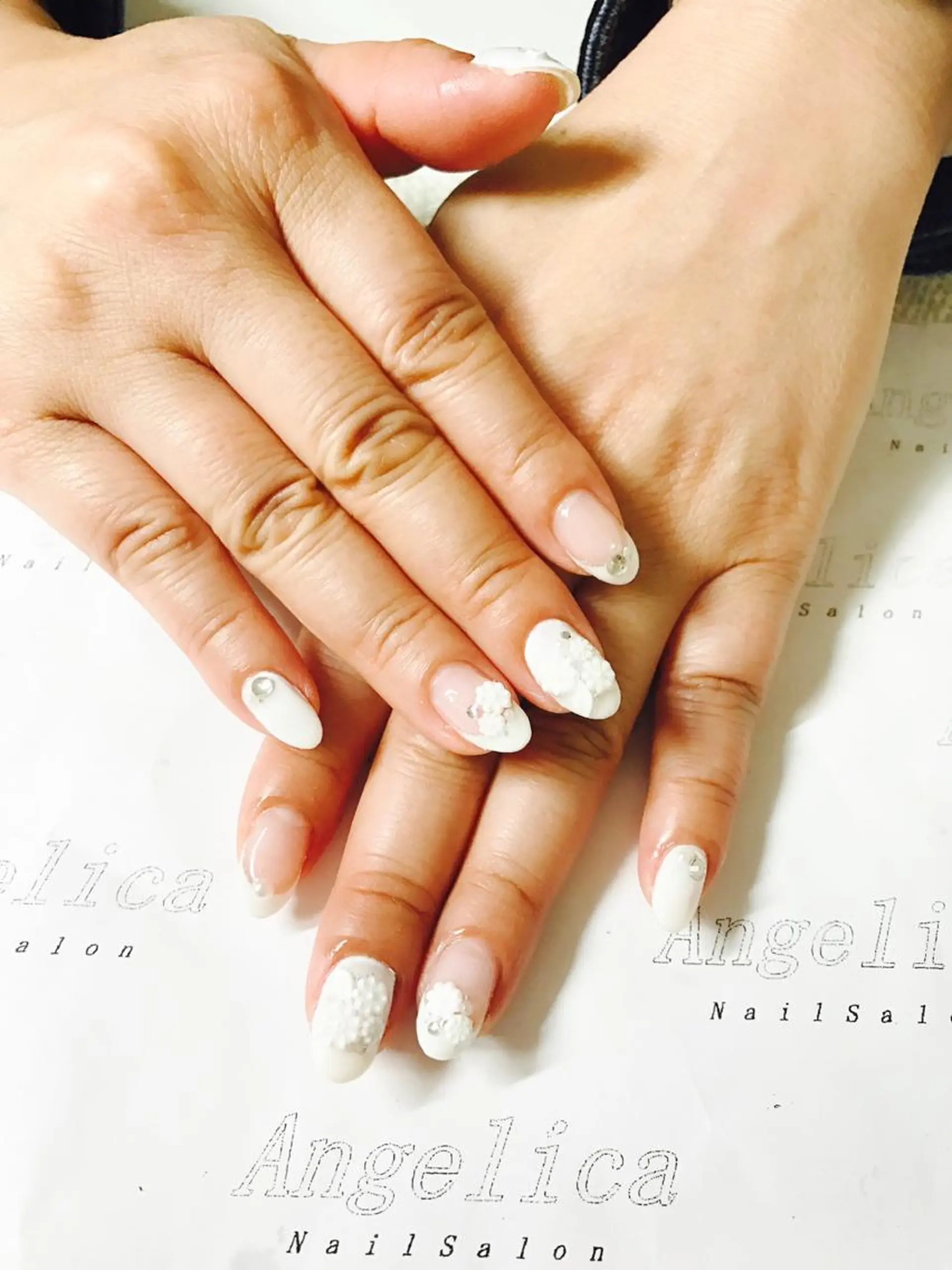 ネイル Angelica ネイリストのネイルデザイン
