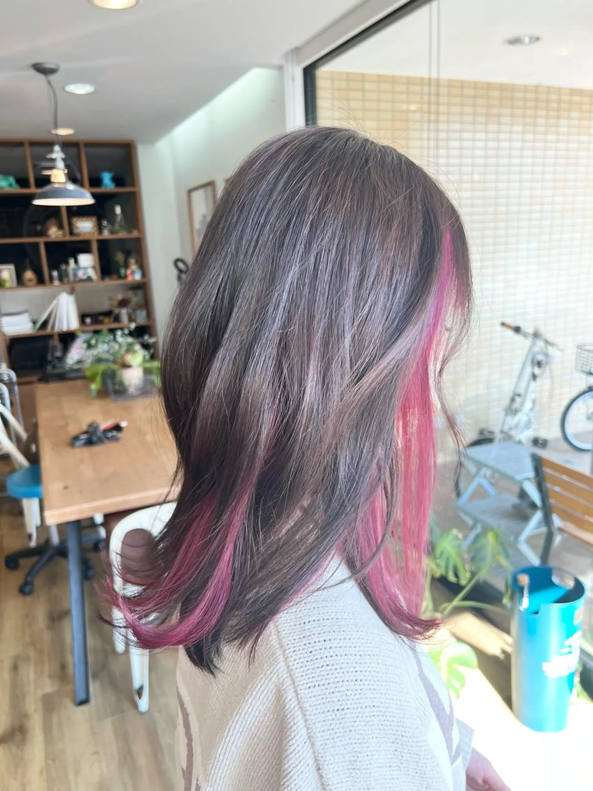 ミディアム ヘアカラー トリートメント 堀 望美のヘアスタイル