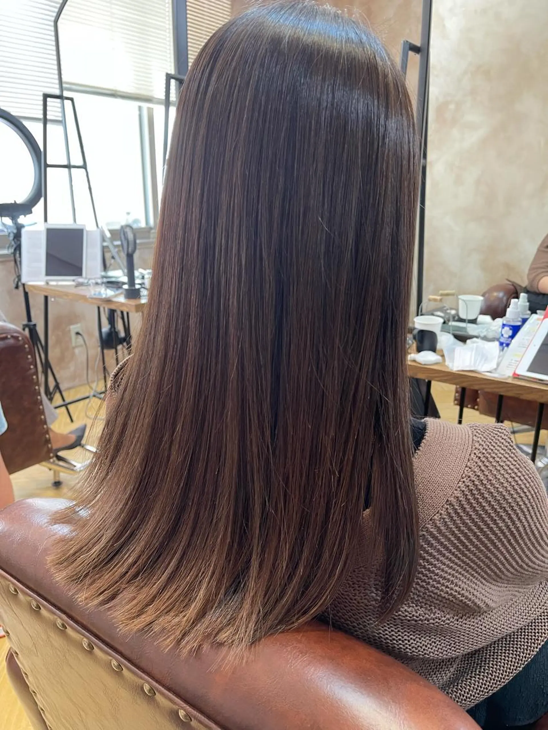 セミロング 縮毛矯正 antica YOSHIのヘアスタイル