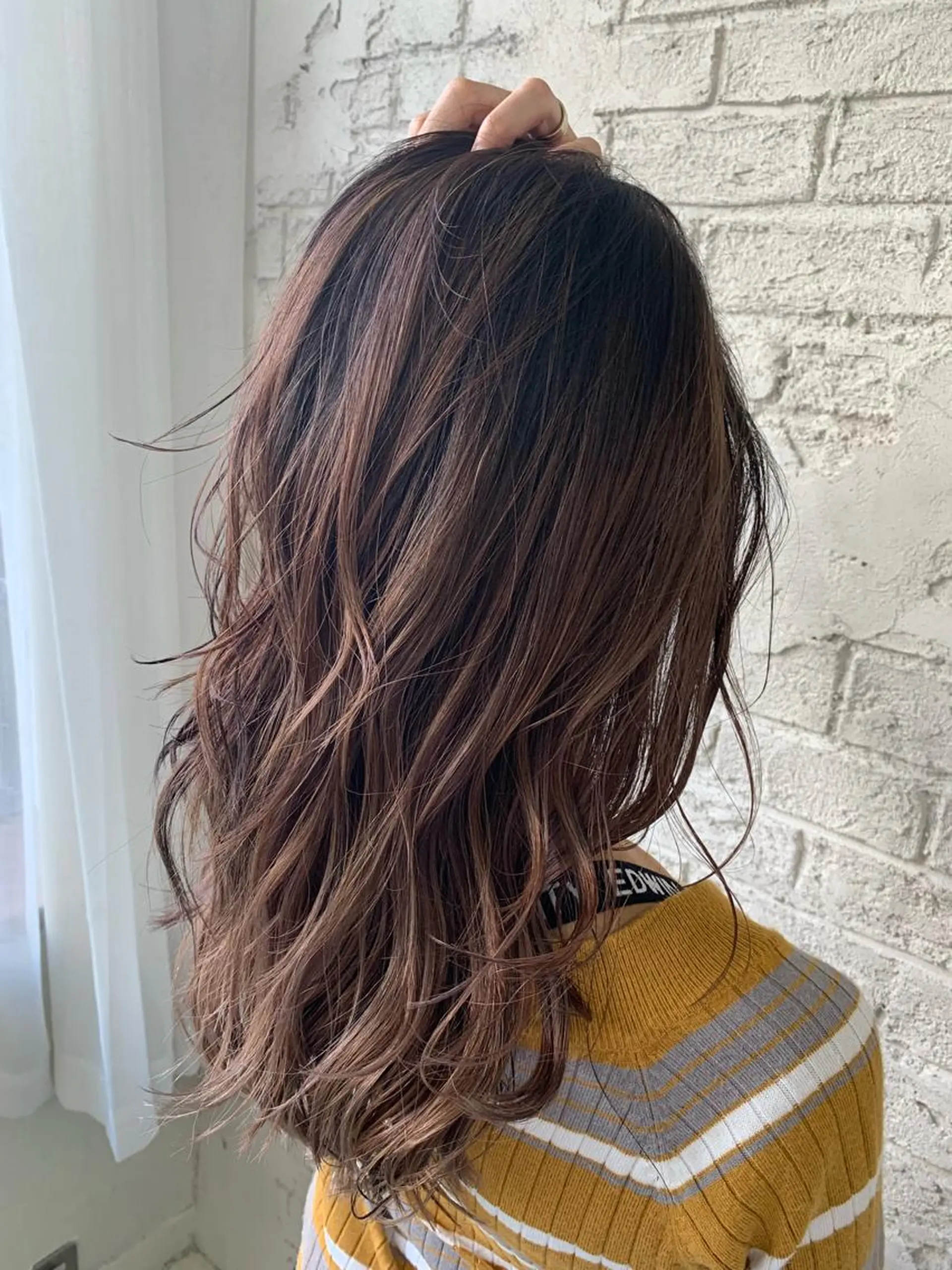 セミロング レイヤーカット 🇺🇸ハイライト特 化美容師🇺🇸漆沢のヘアスタイル