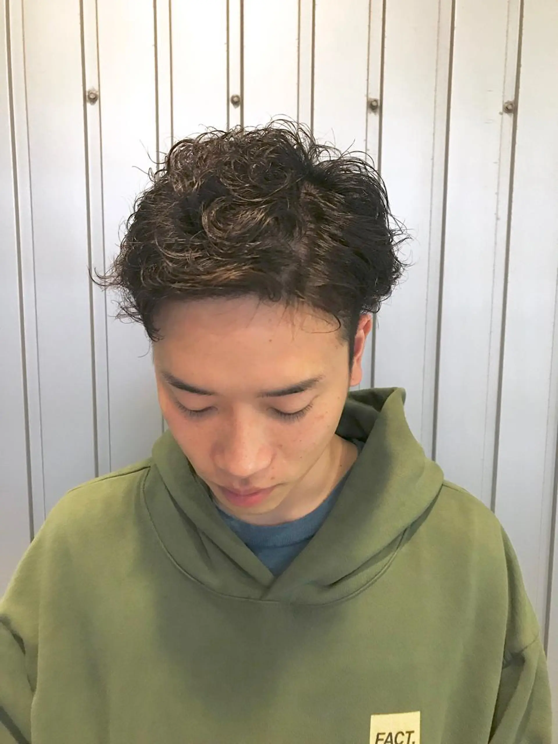パーマ メンズ 髙橋 かすみのヘアスタイル
