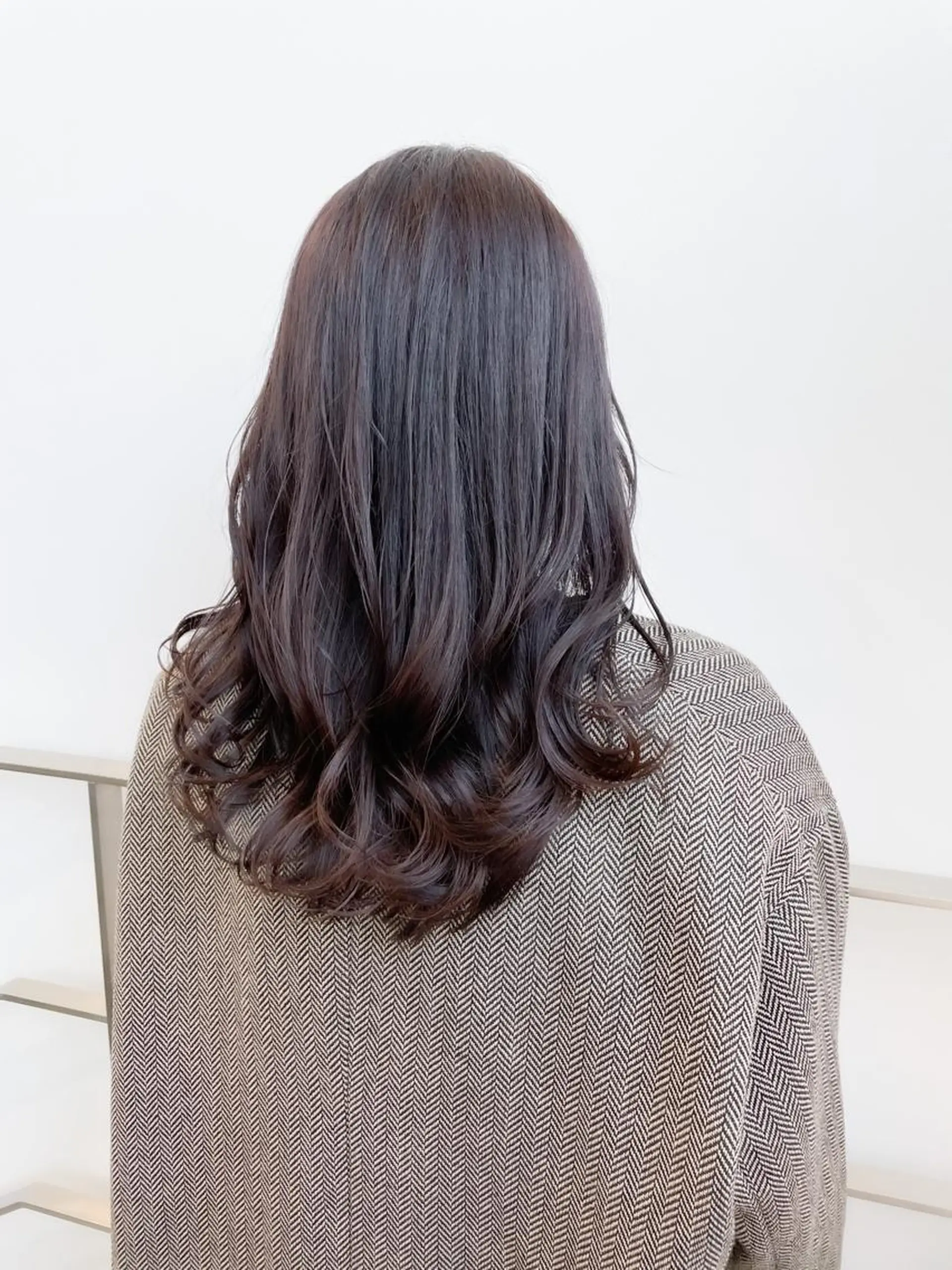 ミディアム カラー ヘアアレンジ アイブロウ ミニボブ/ブリーチ 🌈MISATOのヘアスタイル