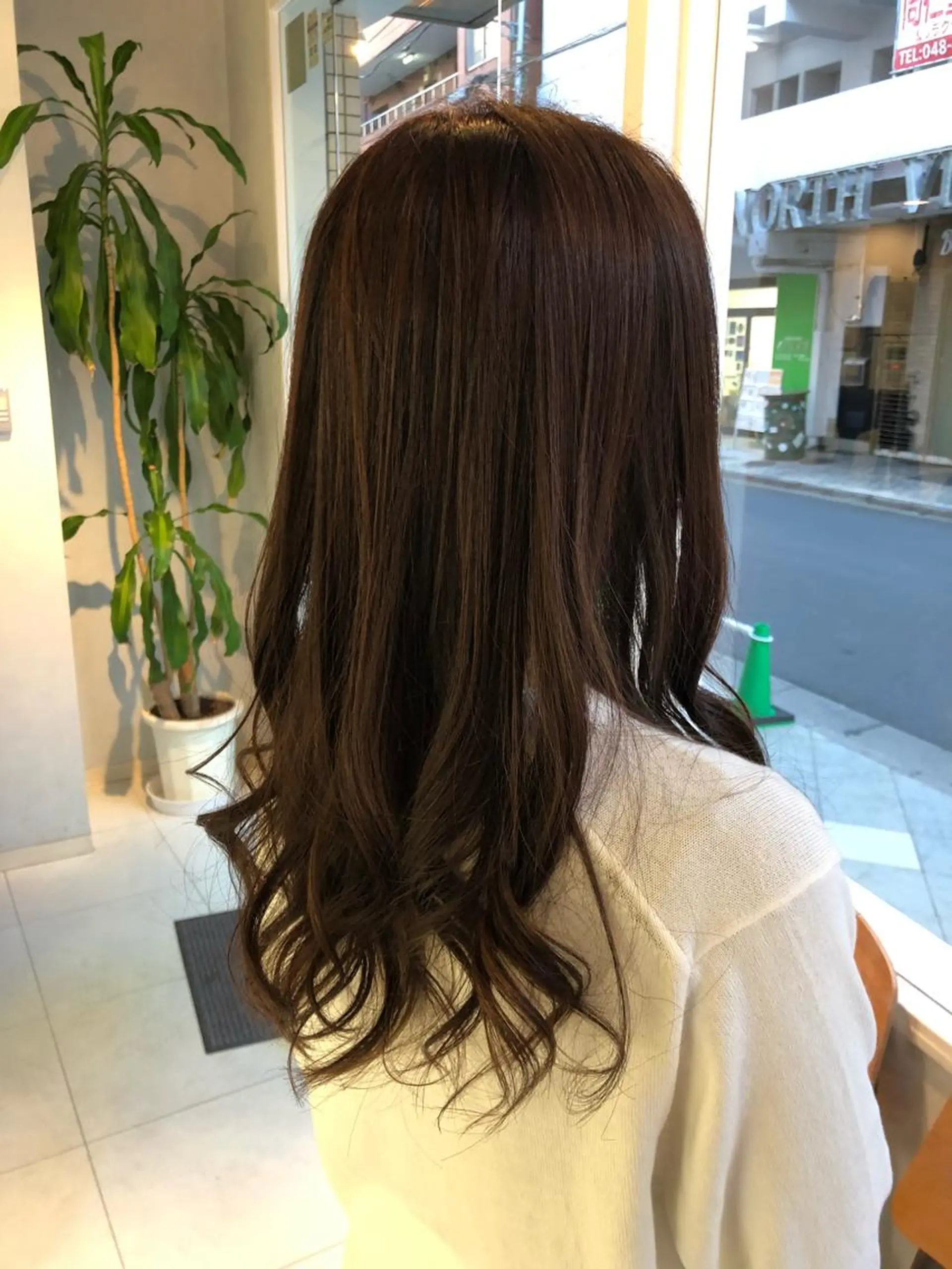 ロング カラー ベージュカラー ブリーチ インナーカラー ヘアカラー 阿部 美咲のヘアスタイル