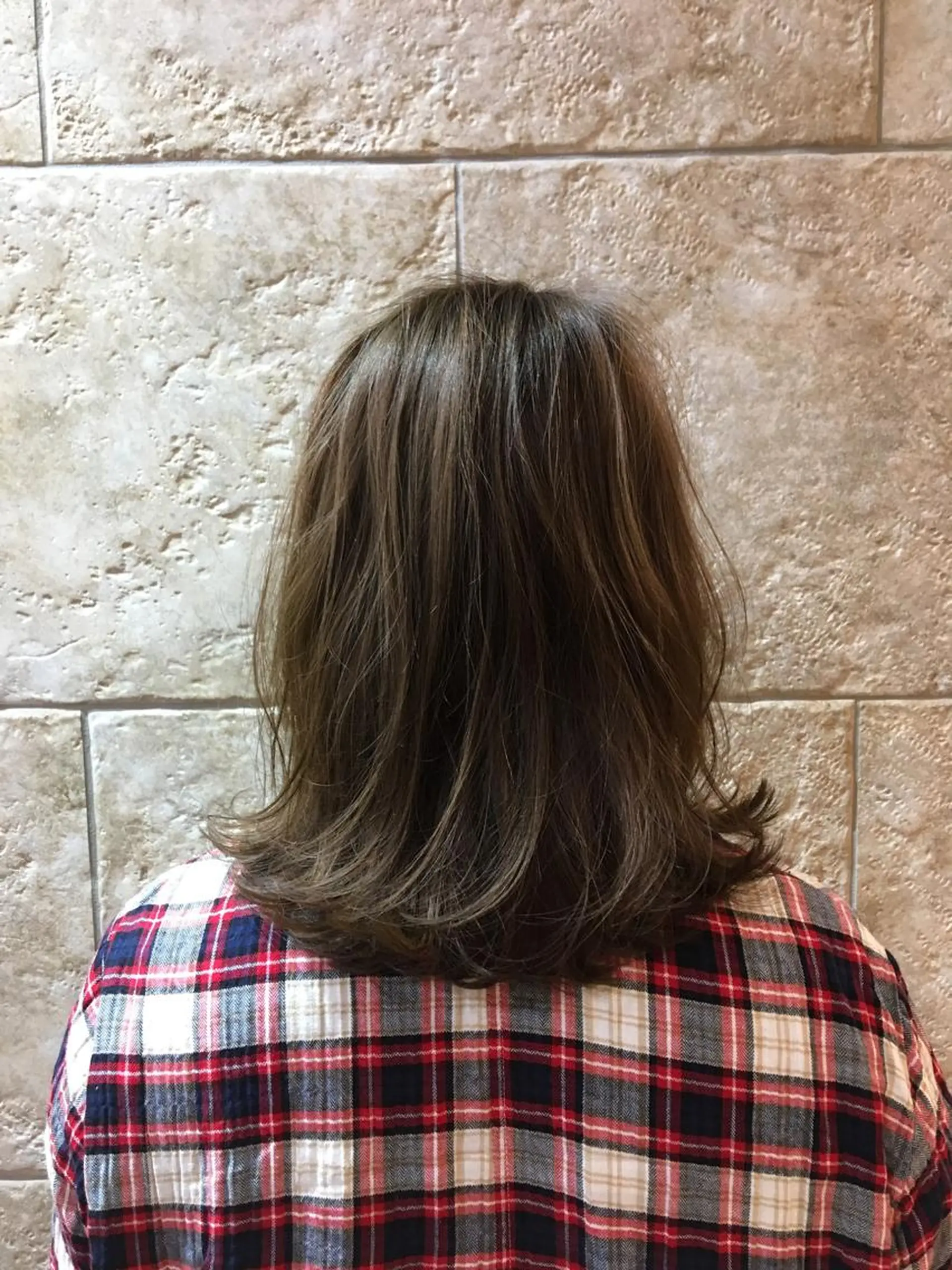 ミディアム カラー 斉藤 貴也のヘアスタイル