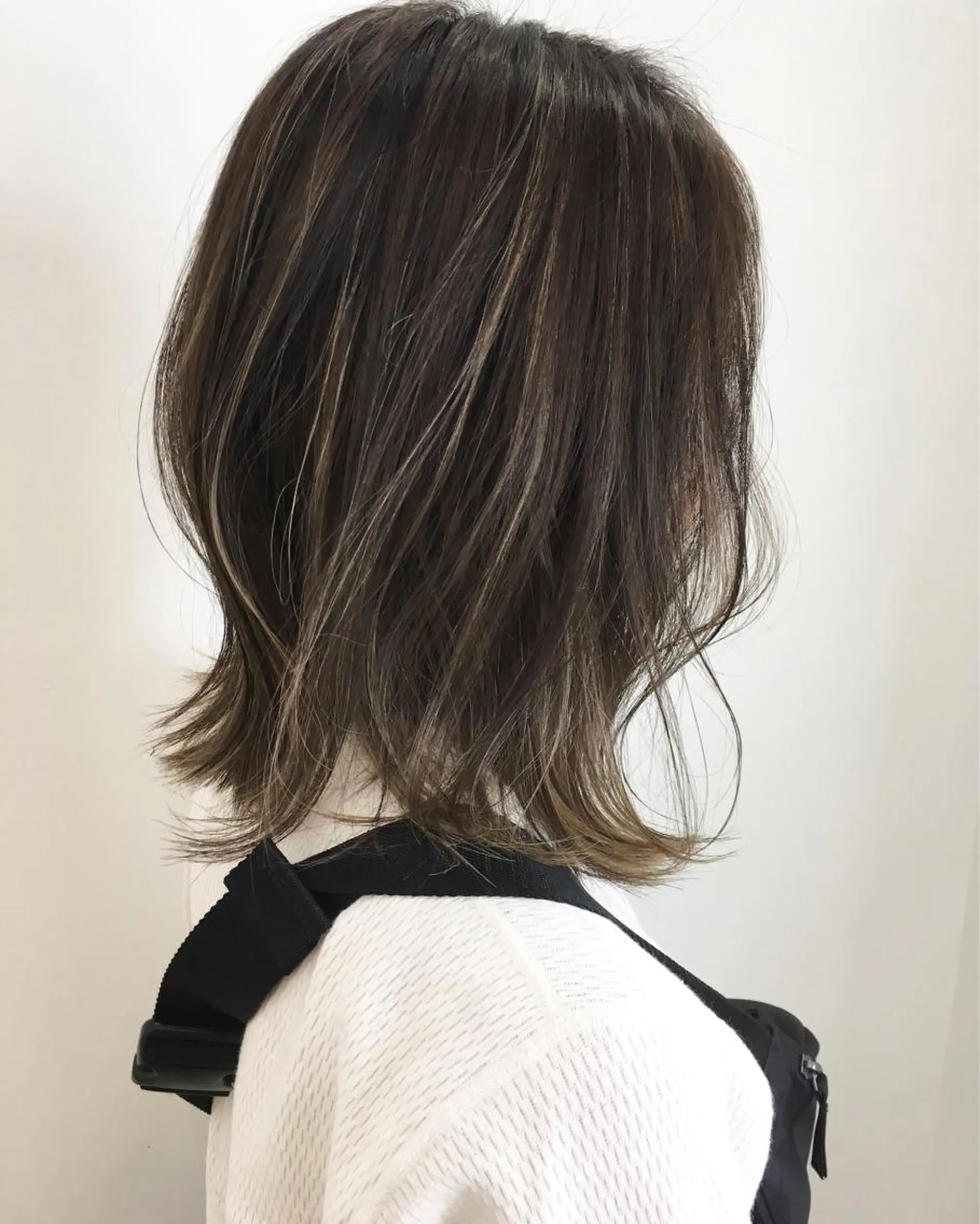 カラー ハイライトカラー ヘアカラー トリートメント 坂上 岳のヘアスタイル