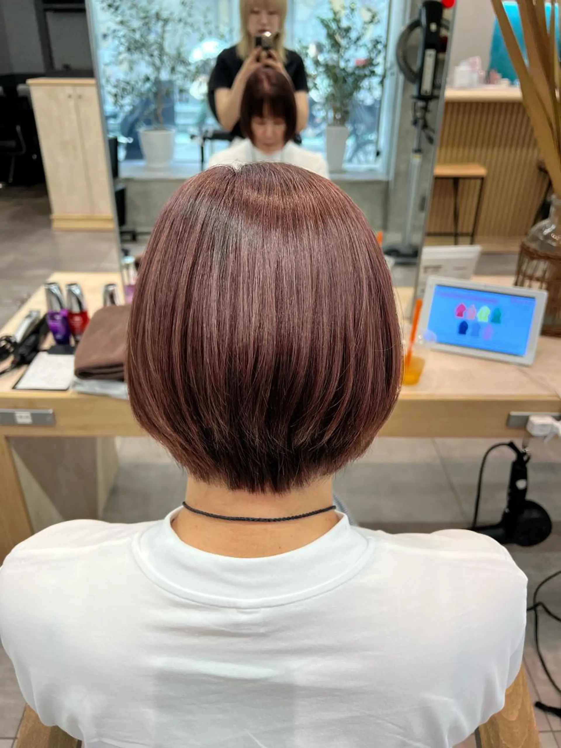 ショート カラー ヘアカラー トリートメント 🌞レイヤー×カラー 前川那津美🌞のヘアスタイル