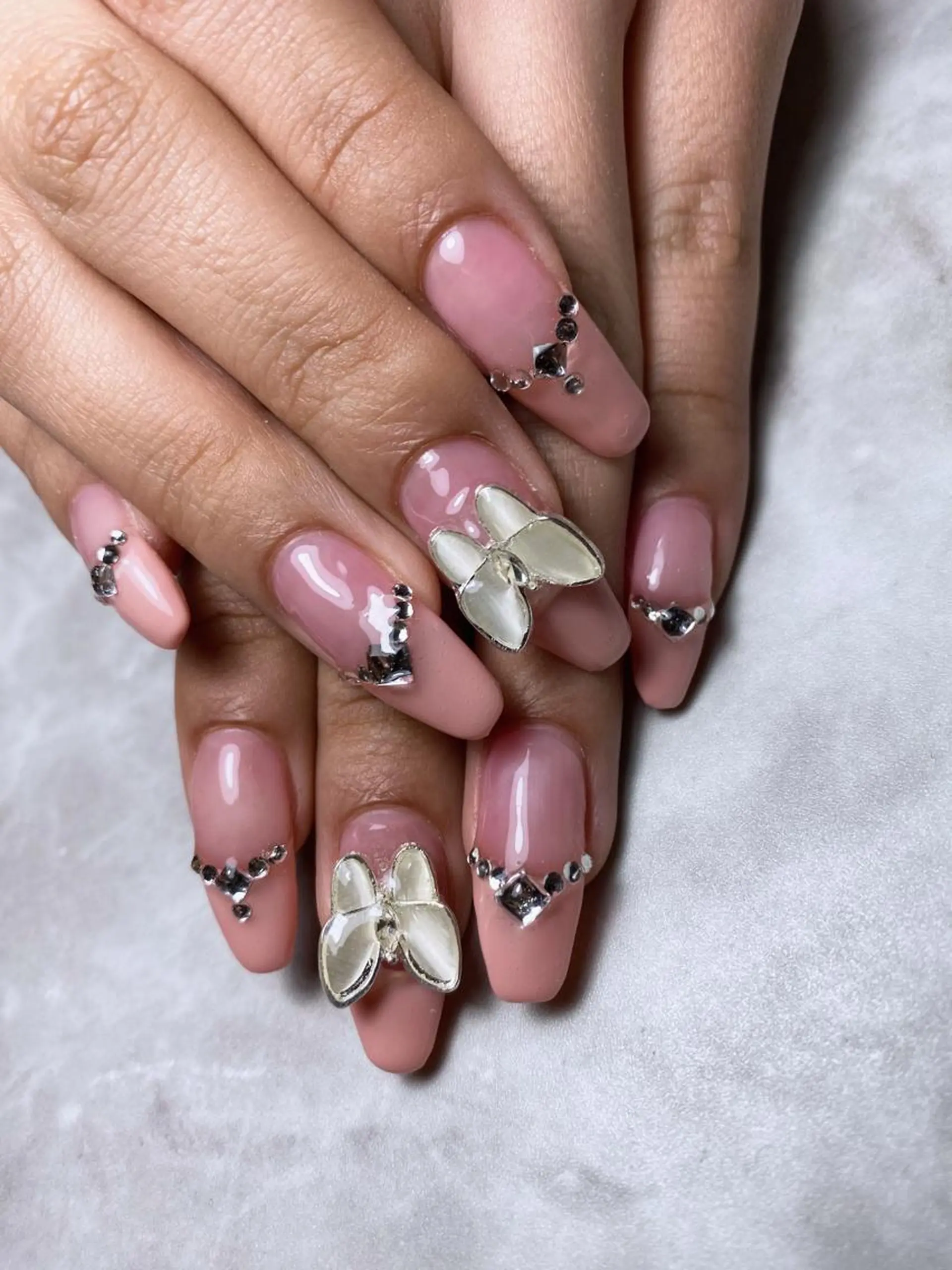 ネイル ハンドネイル 🌿Charme🌿 MAIのネイルデザイン