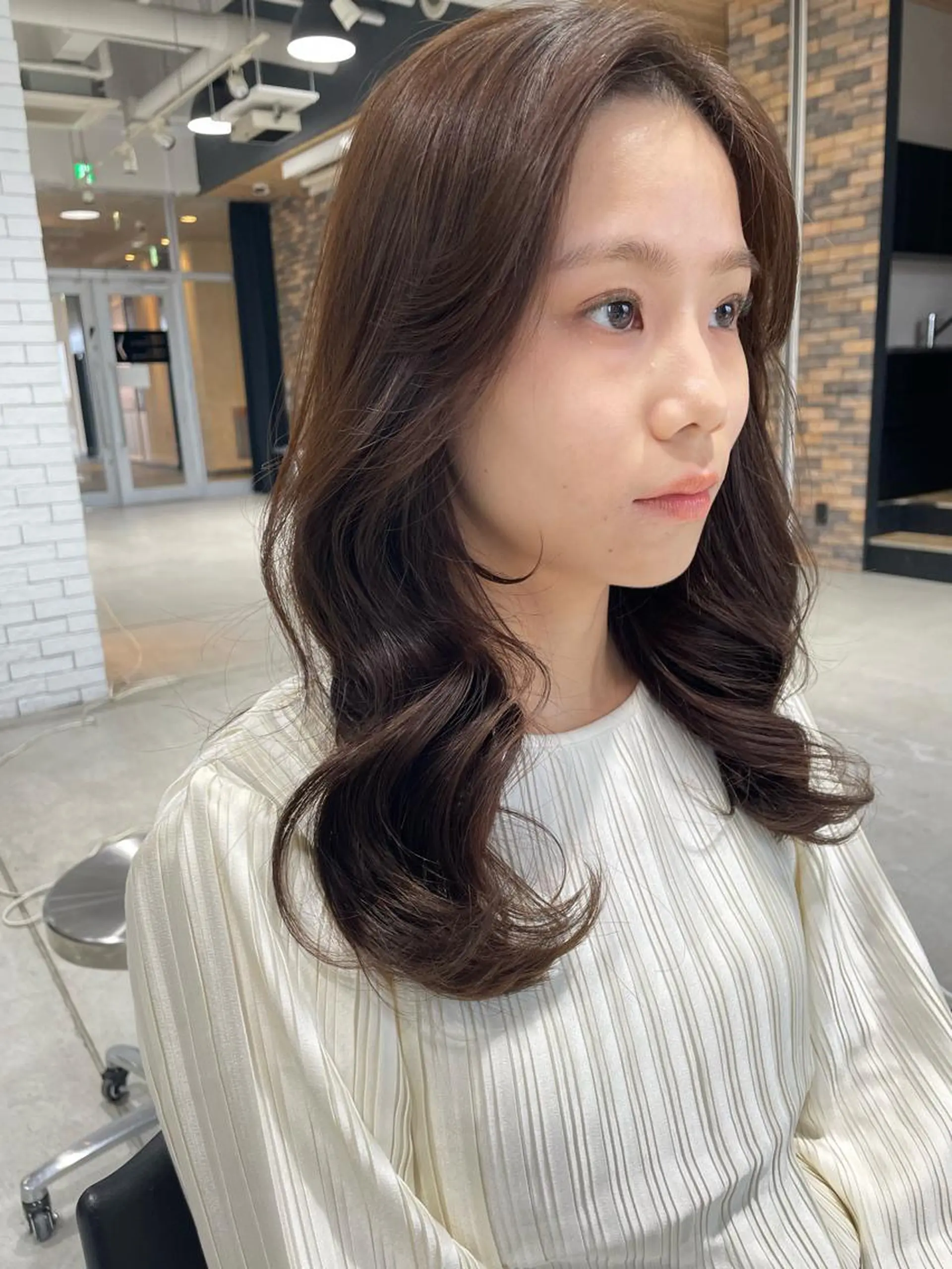 ミディアム 似合わせカット 迫留由弥のヘアスタイル