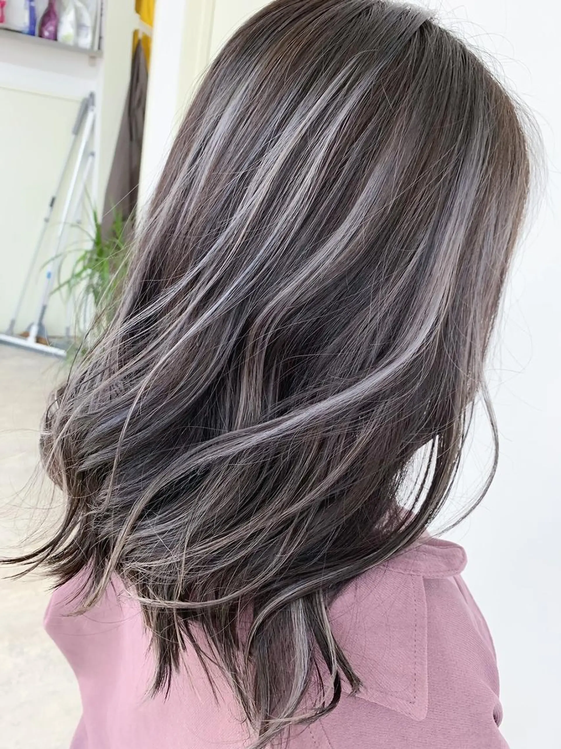 ミディアム 上重 晴輝 Recharme新保のヘアスタイル