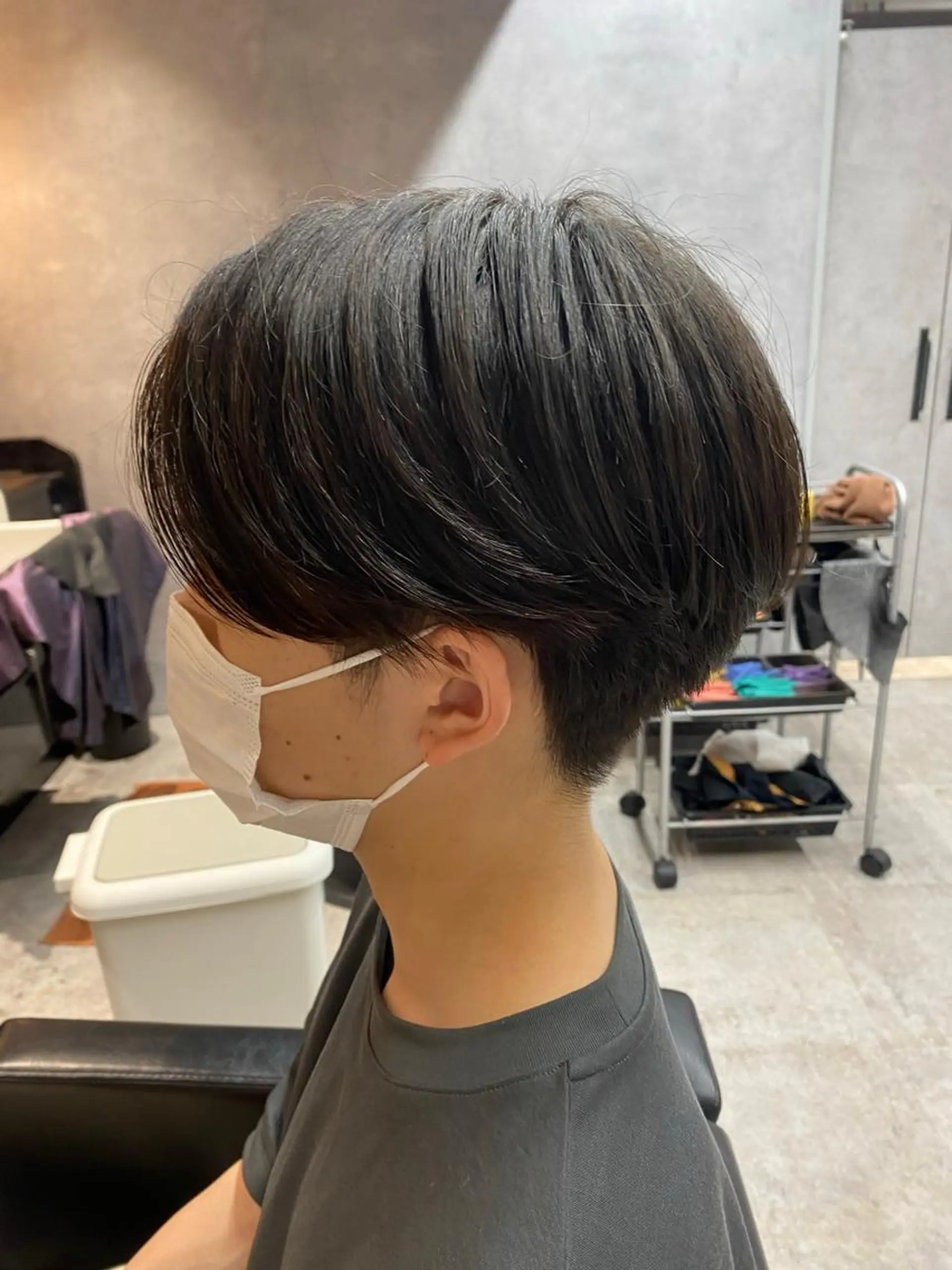 ショート パーマ メンズ センターパート カルマパーマ メンズパーマ ツイストスパイラル/ メンズ特化/中川誠也のヘアスタイル