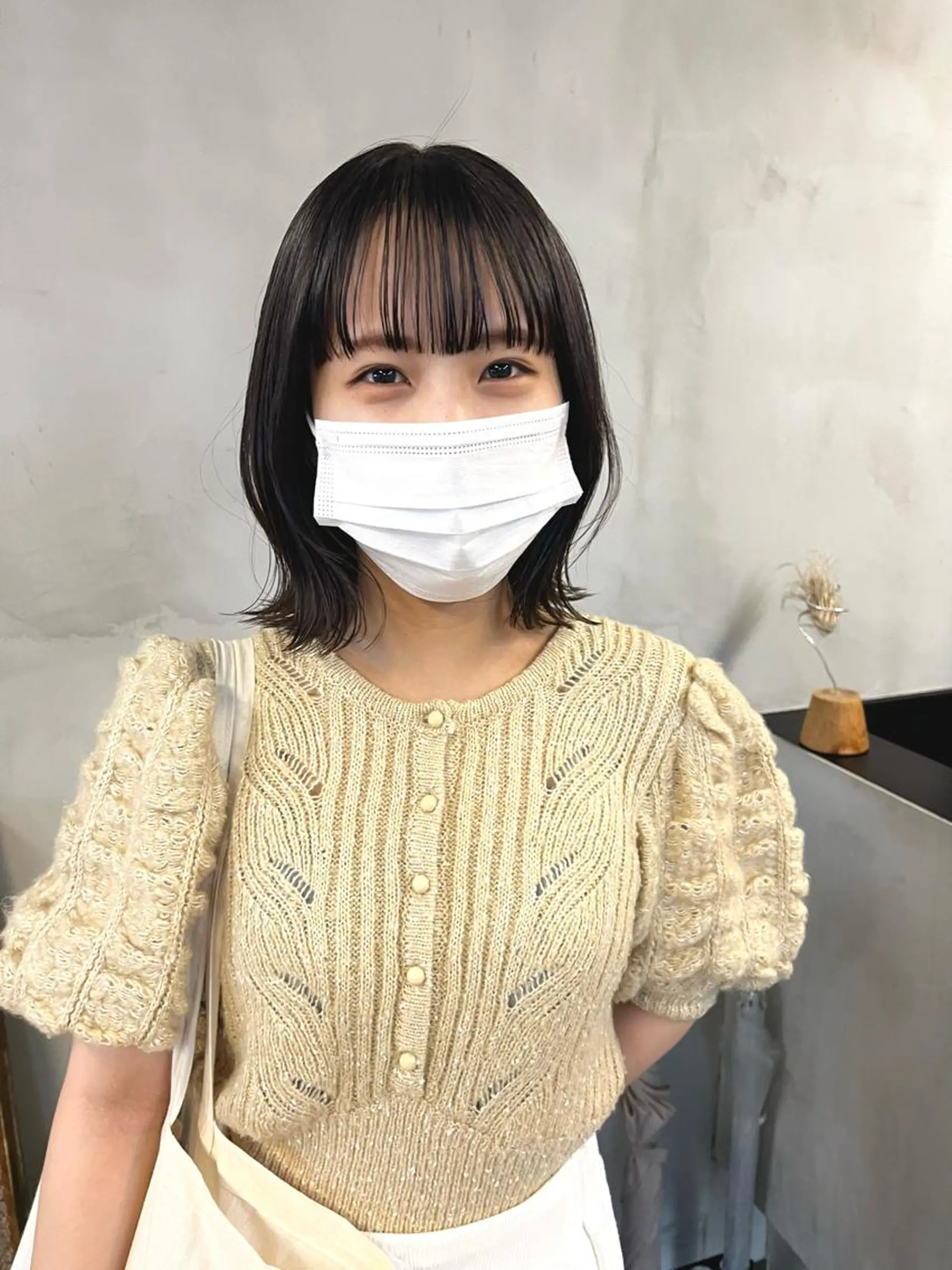 ミディアム カラー ヘアアレンジ くびれヘア カット ヘアカラー ena/ブリーチなし 透明感・レイヤー🎀のヘアスタイル