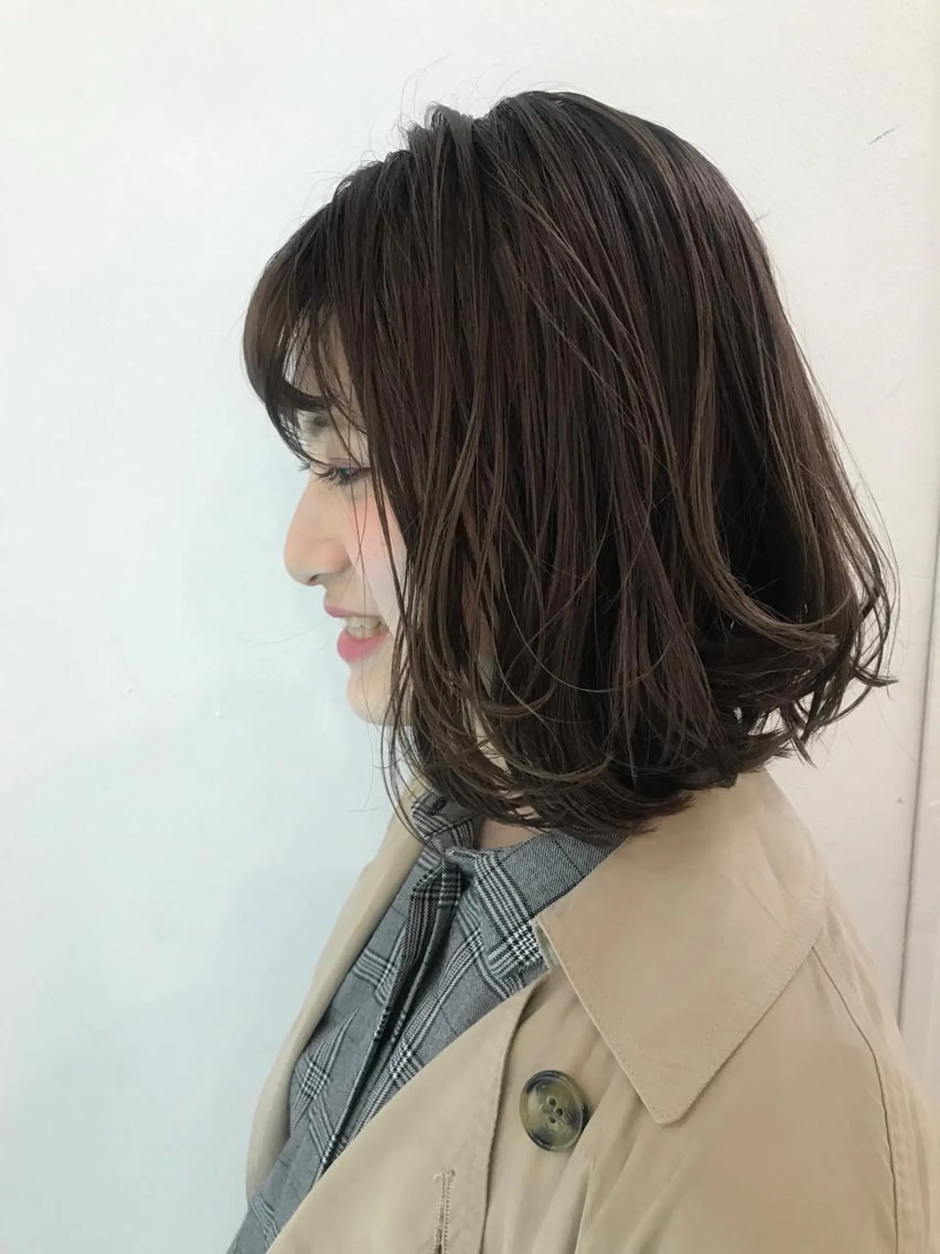 カラー 💓パーマ，💗 レイヤーカットのヘアスタイル