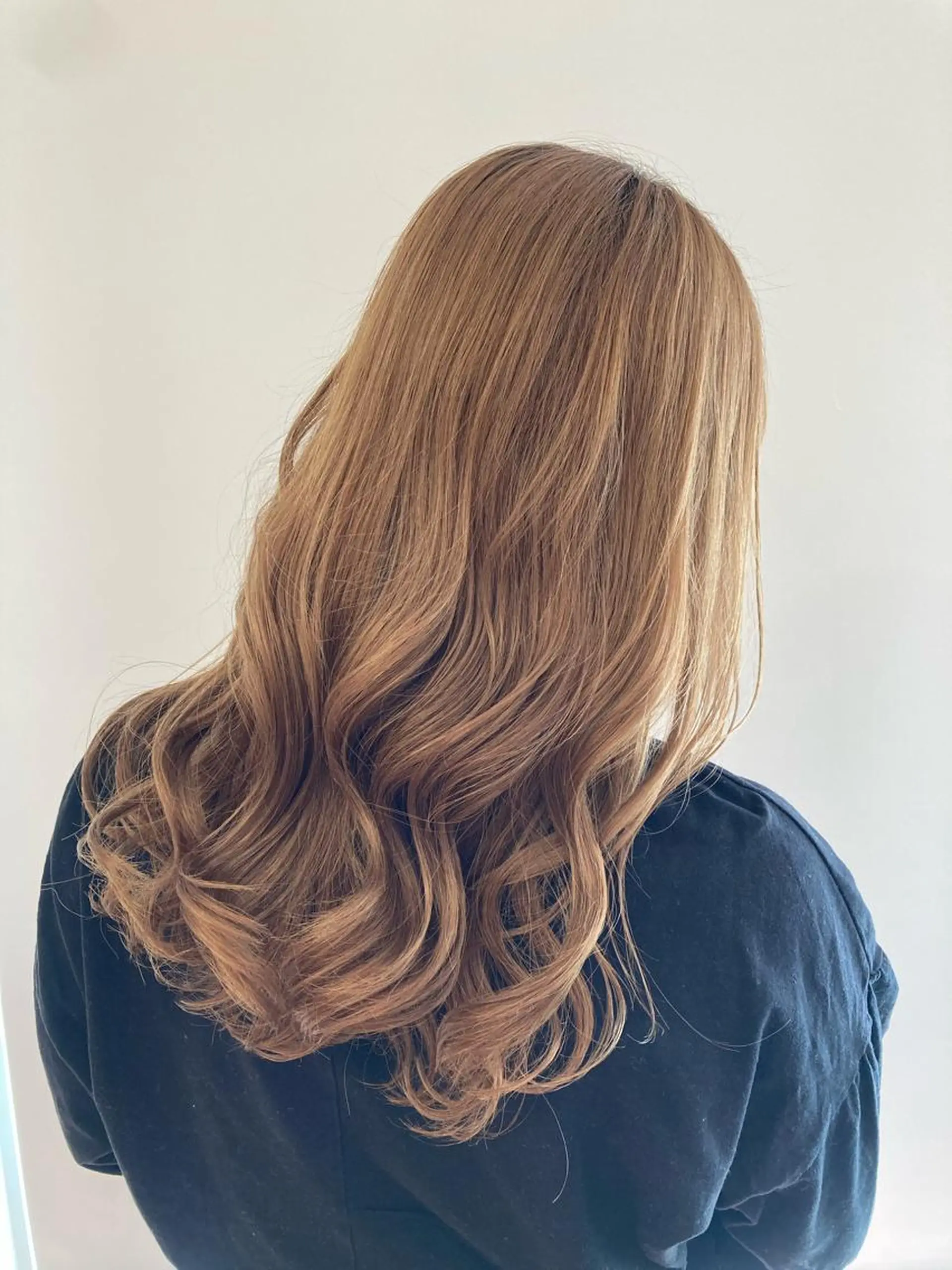 ロング カラー ベージュカラー 水島 悠香子のヘアスタイル