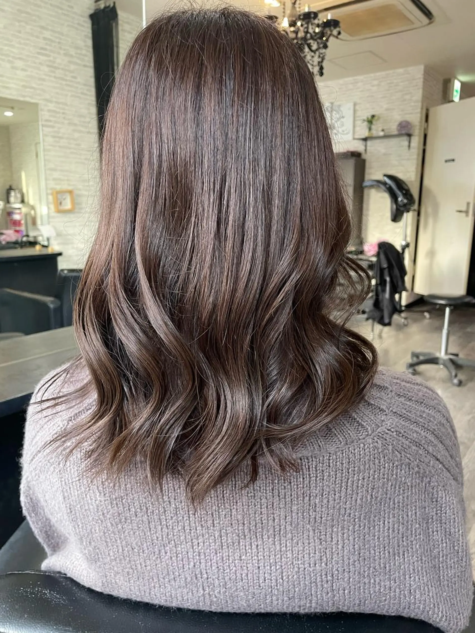 セミロング トリートメント ヘアカラー 【Lilly】成田 紗英のヘアスタイル